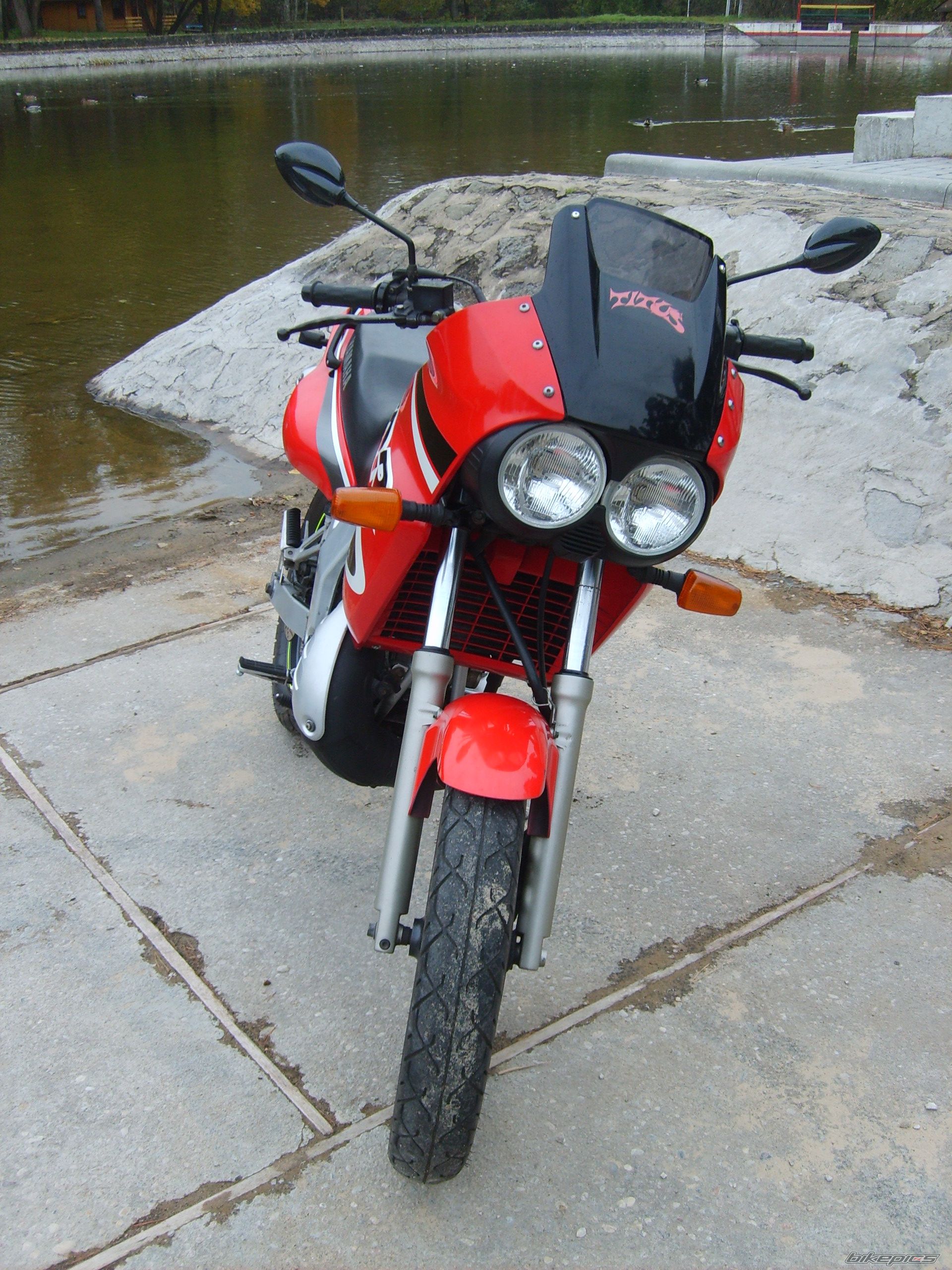 Photo 2085571