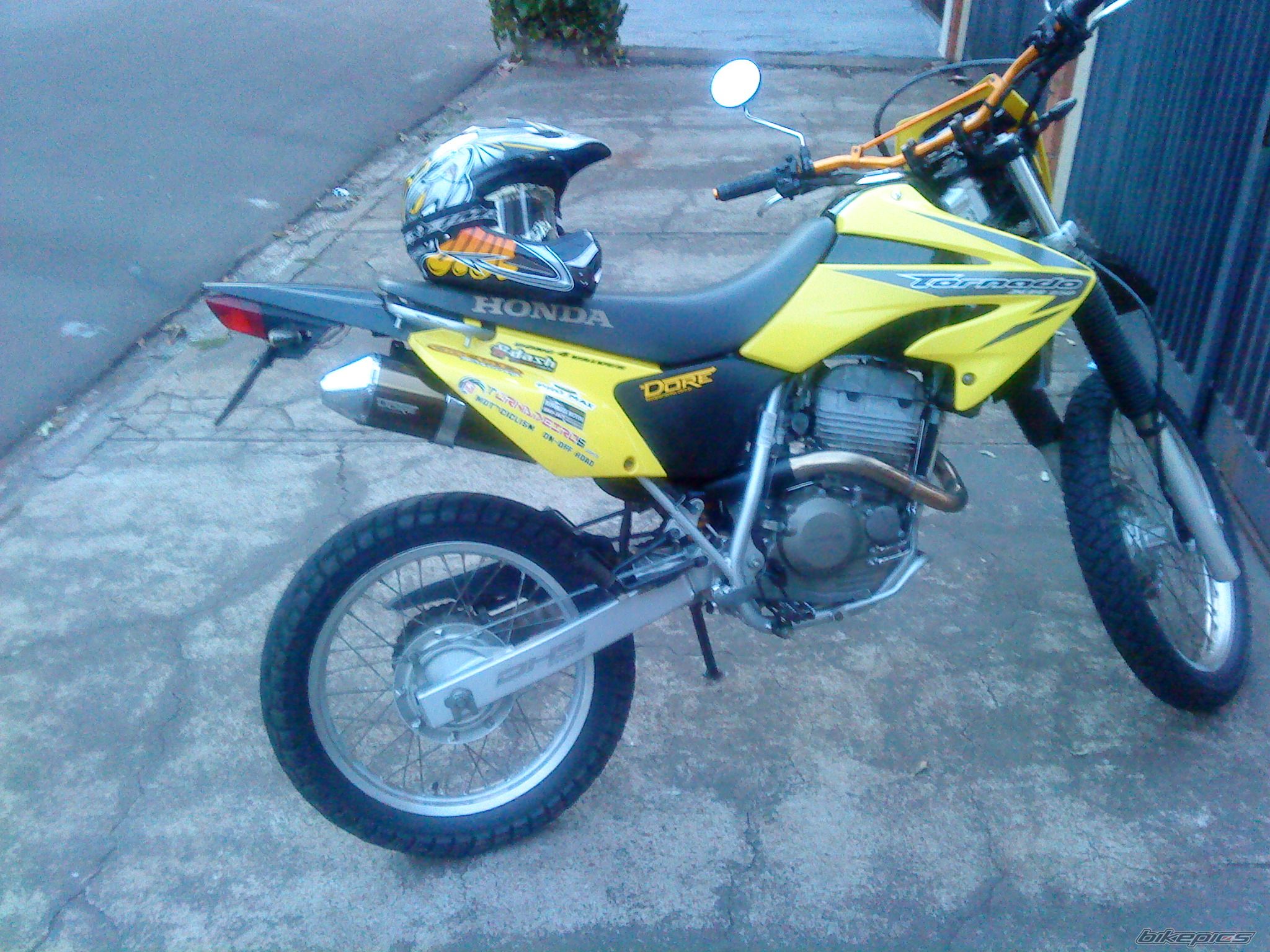 Photo 2085959