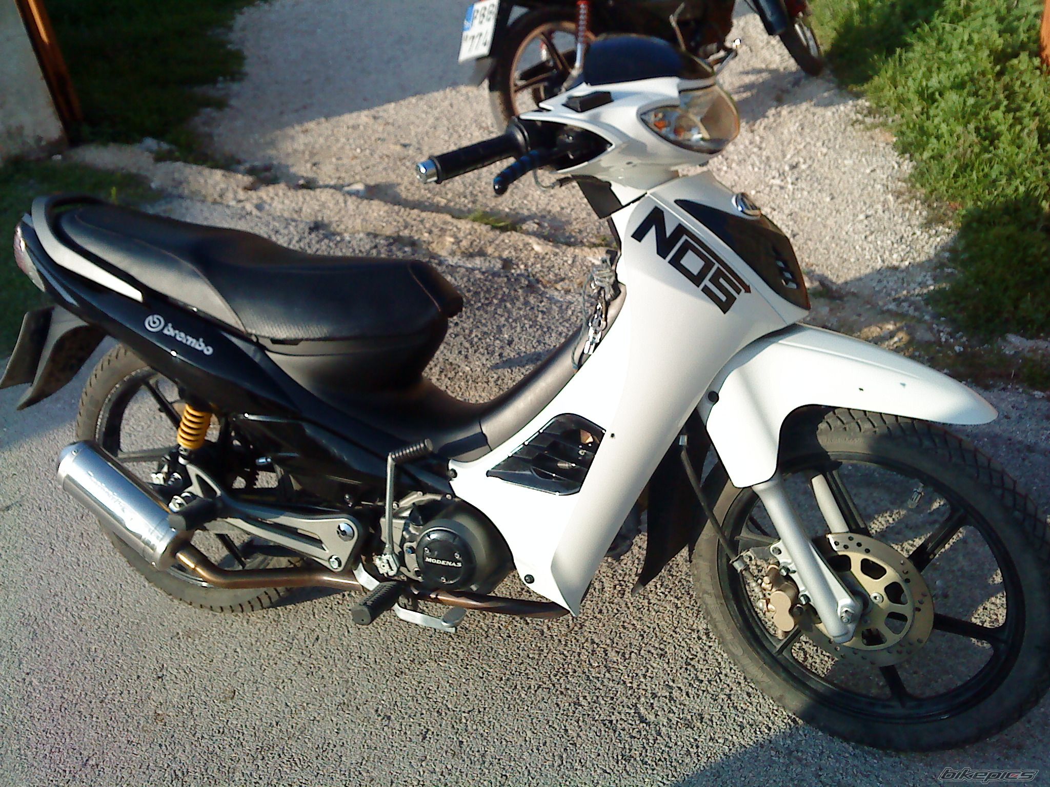 Photo 2085972