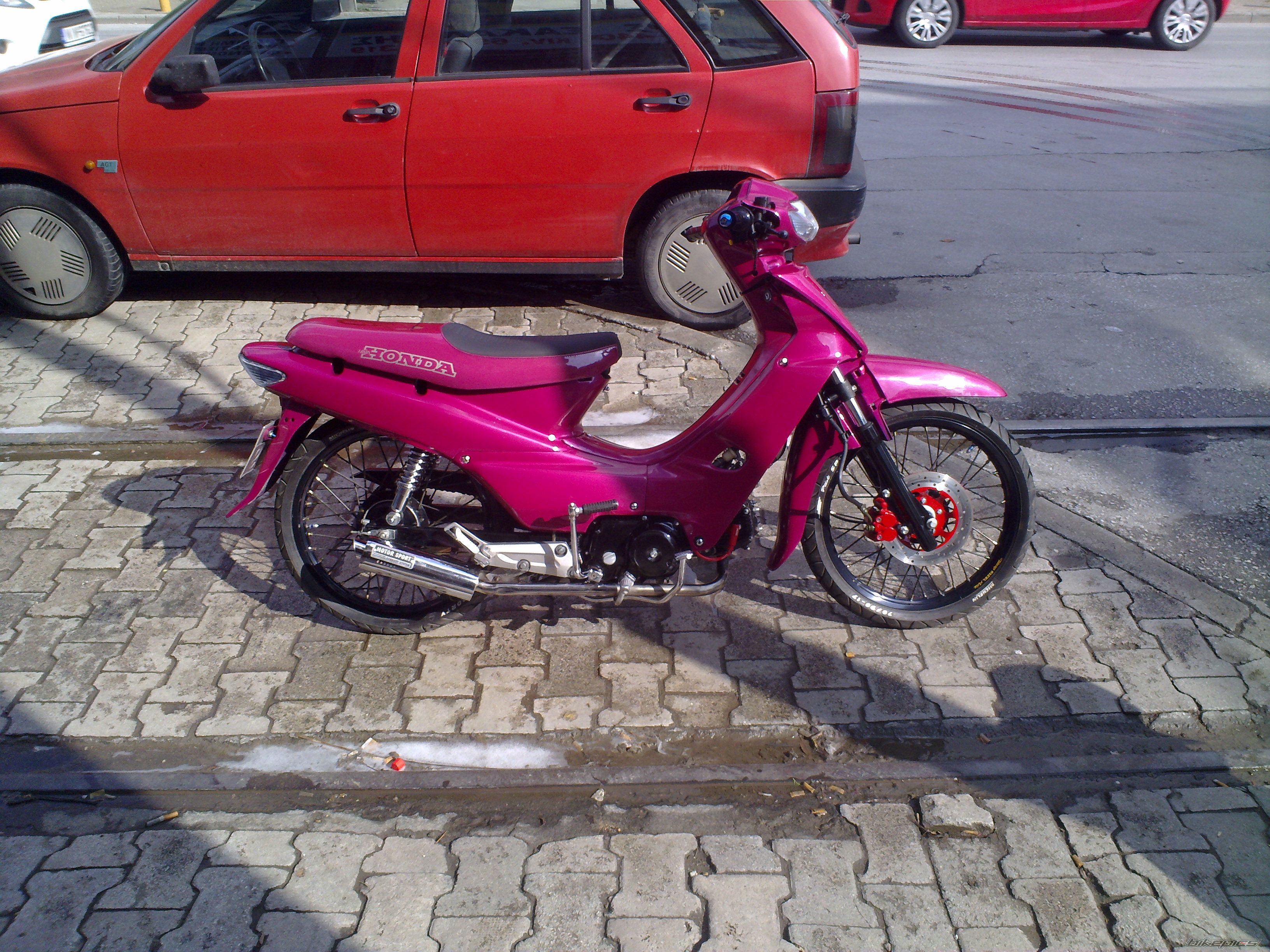 Photo 2087425