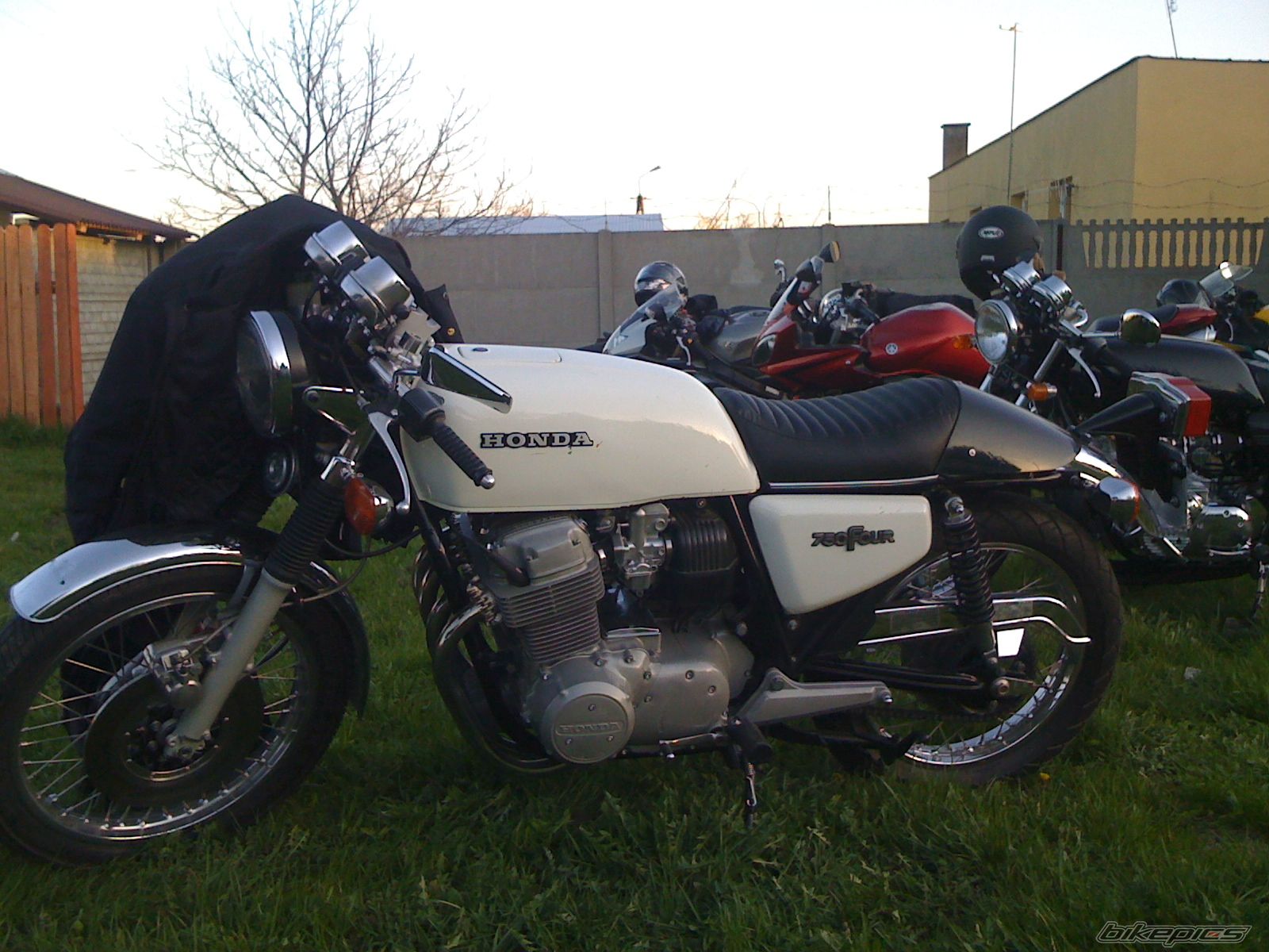 Photo 2087558