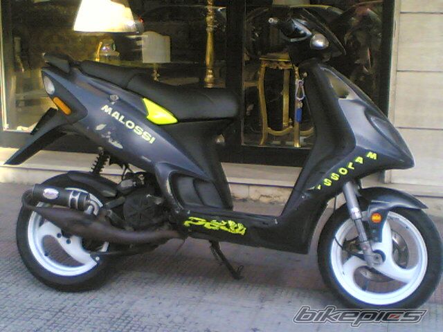 Photo 2087975