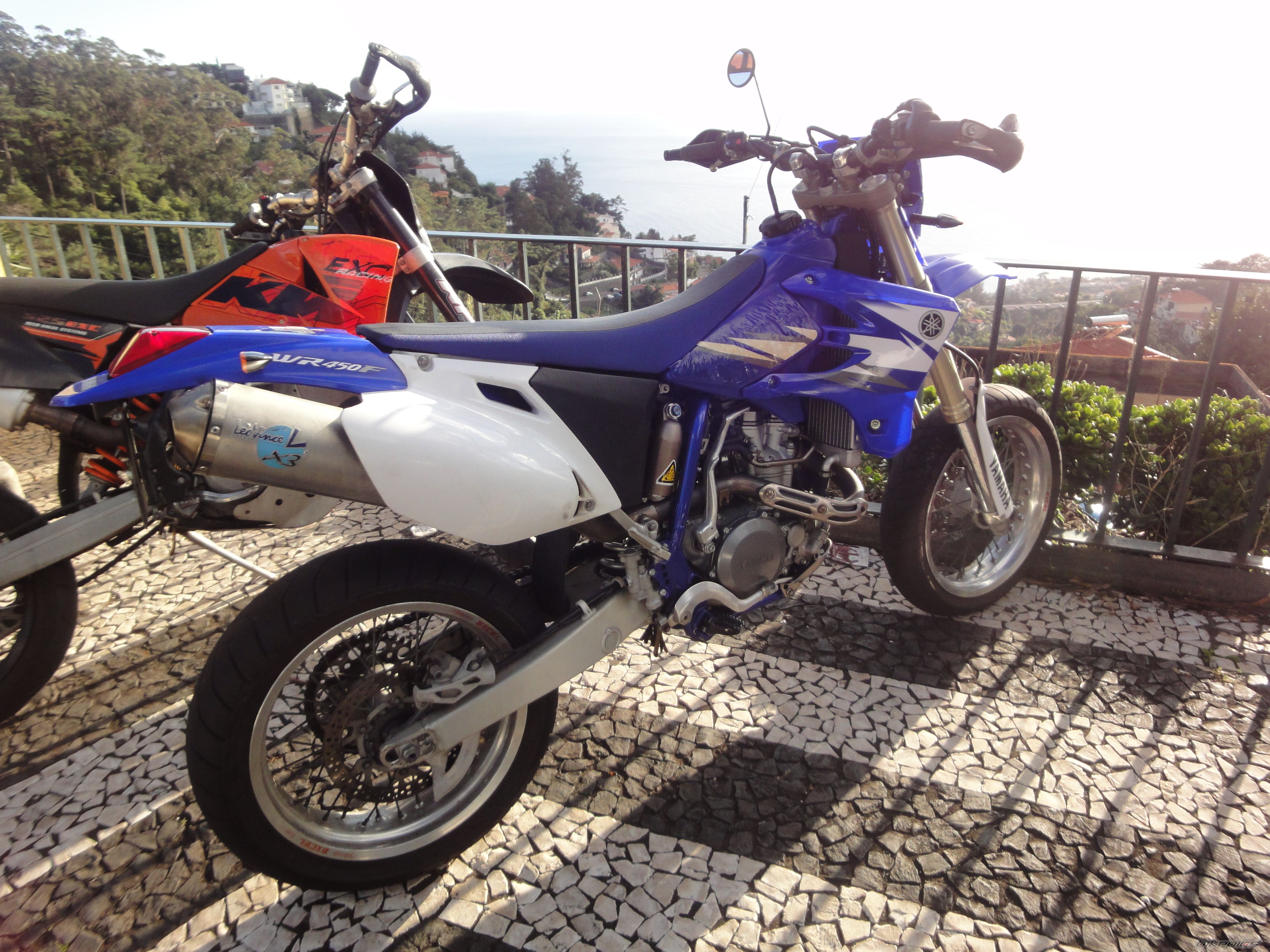 Photo 2088453