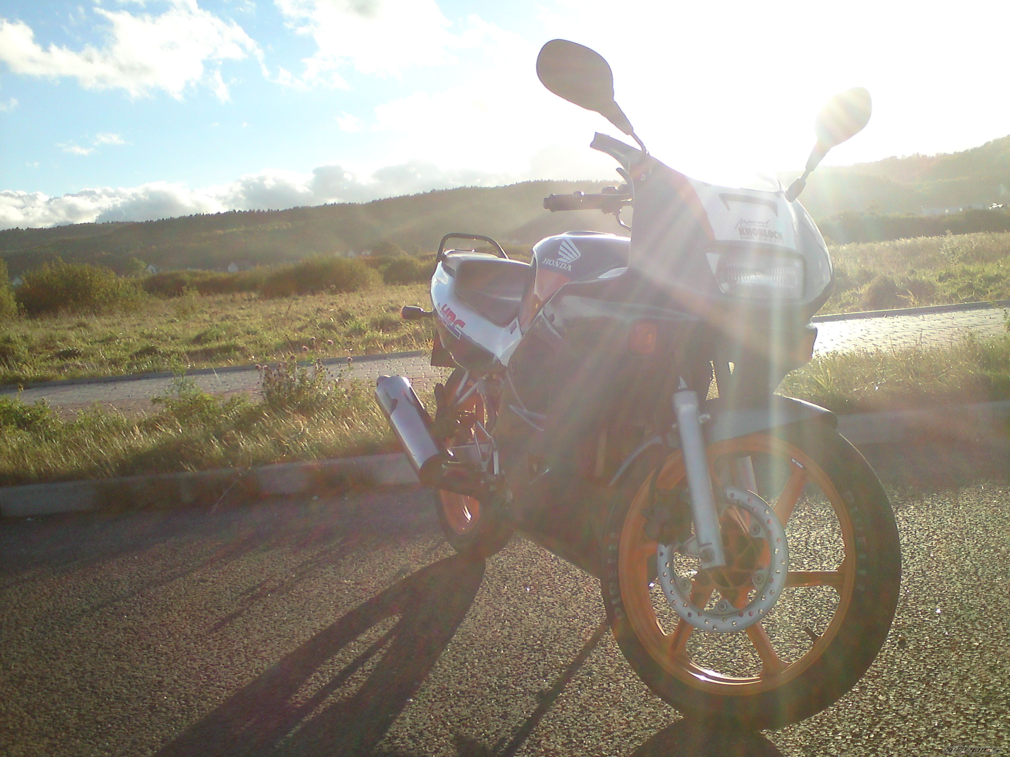 Photo 2089075