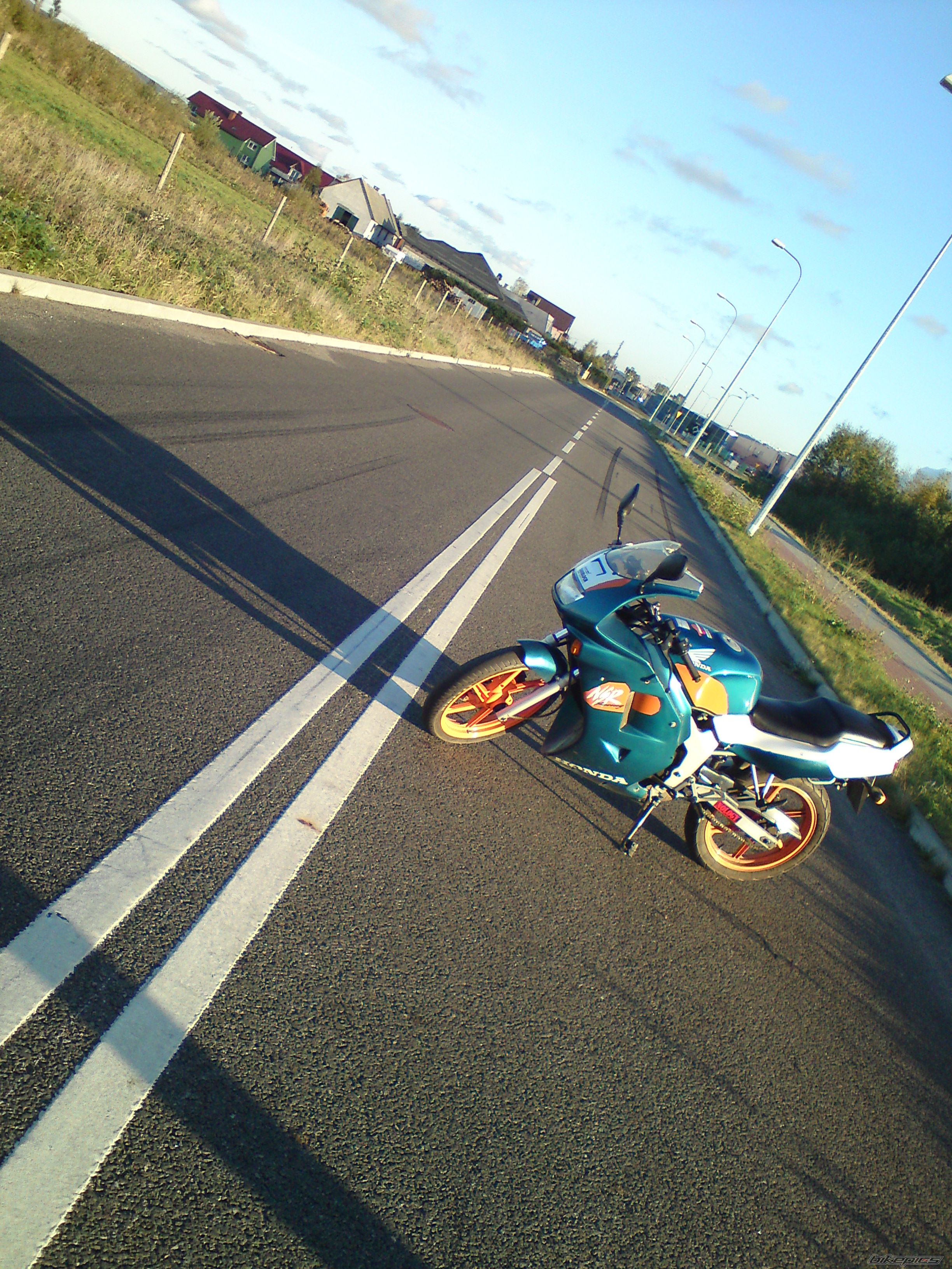 Photo 2089076
