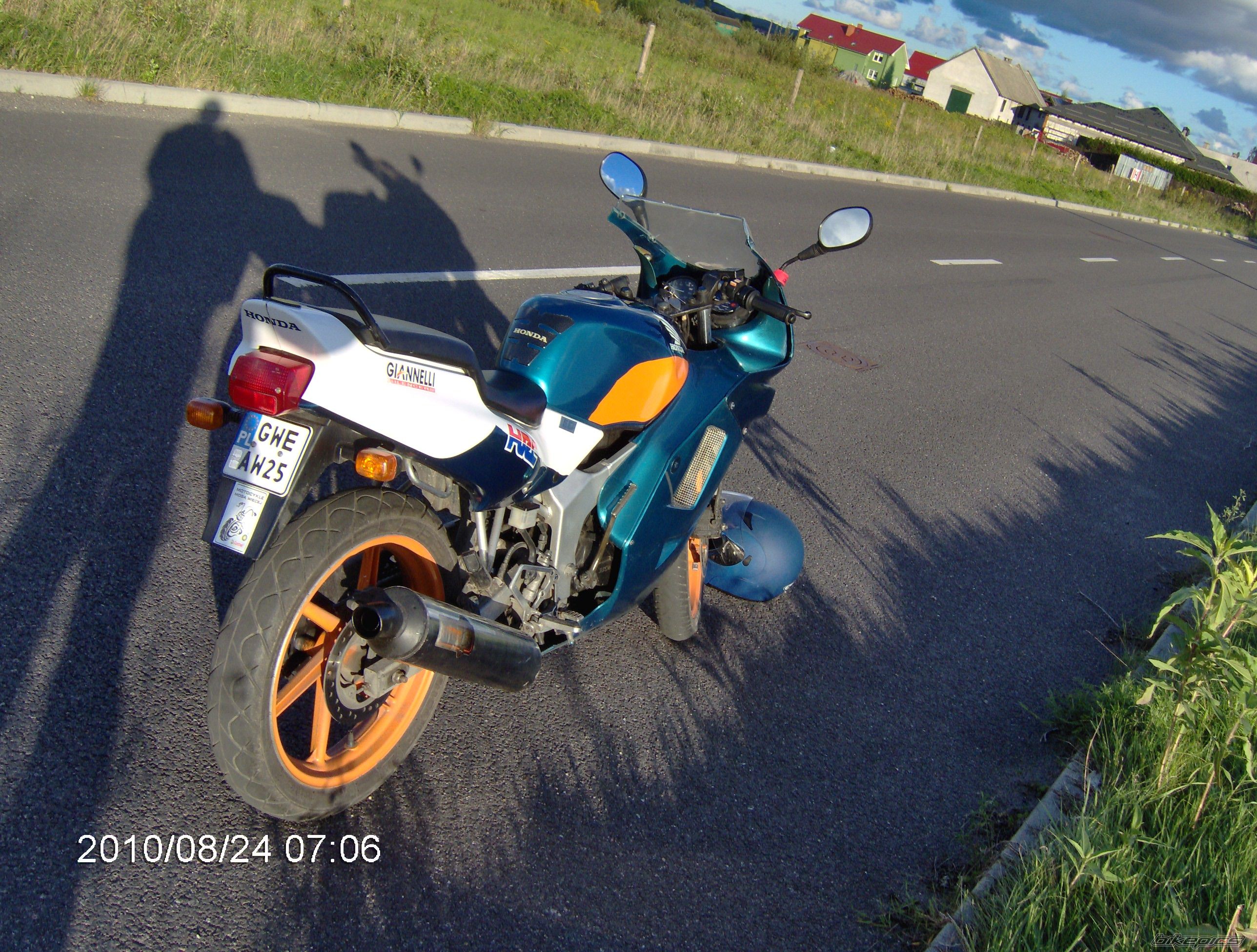 Photo 2089077