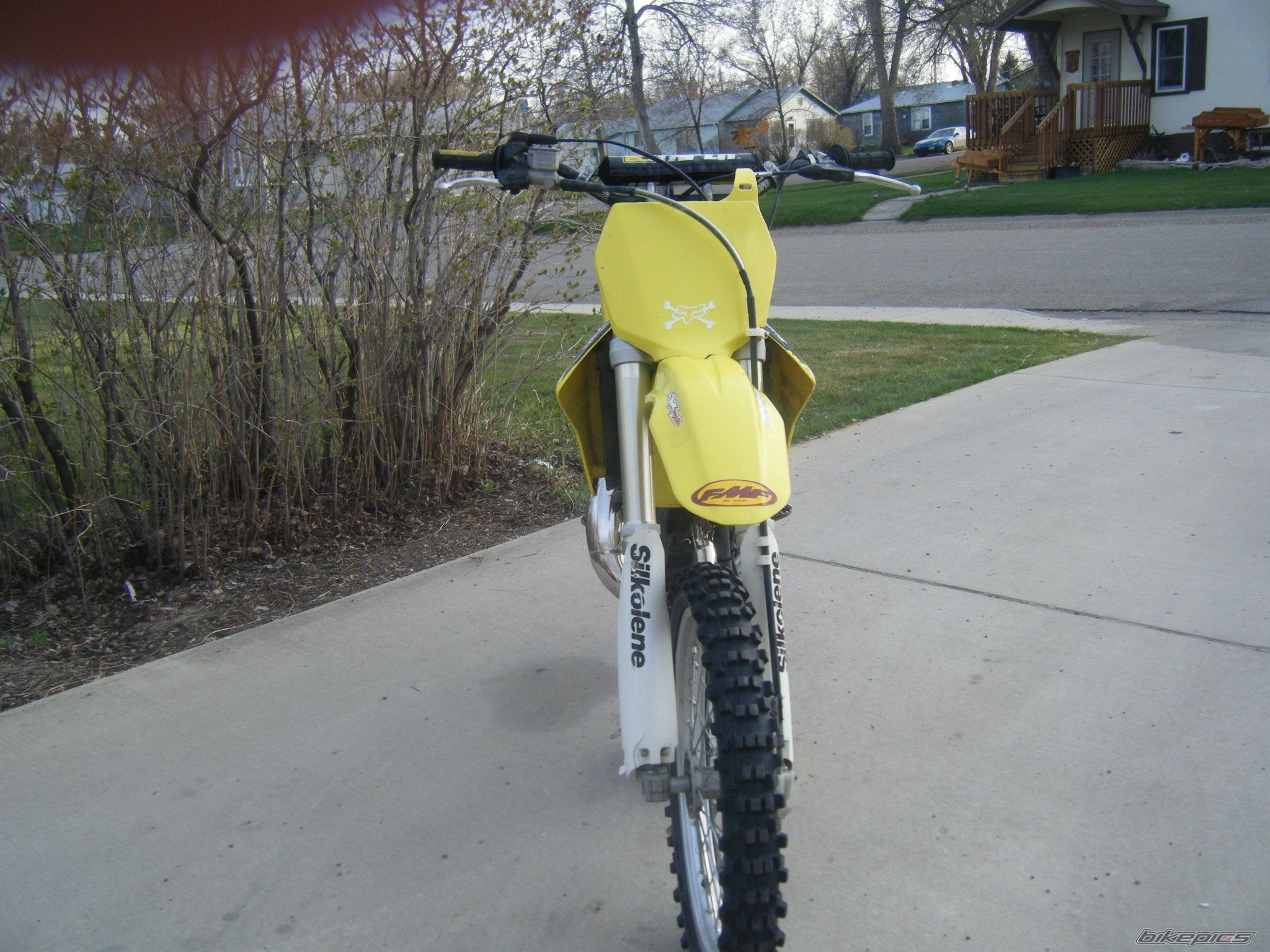 Photo 2089846