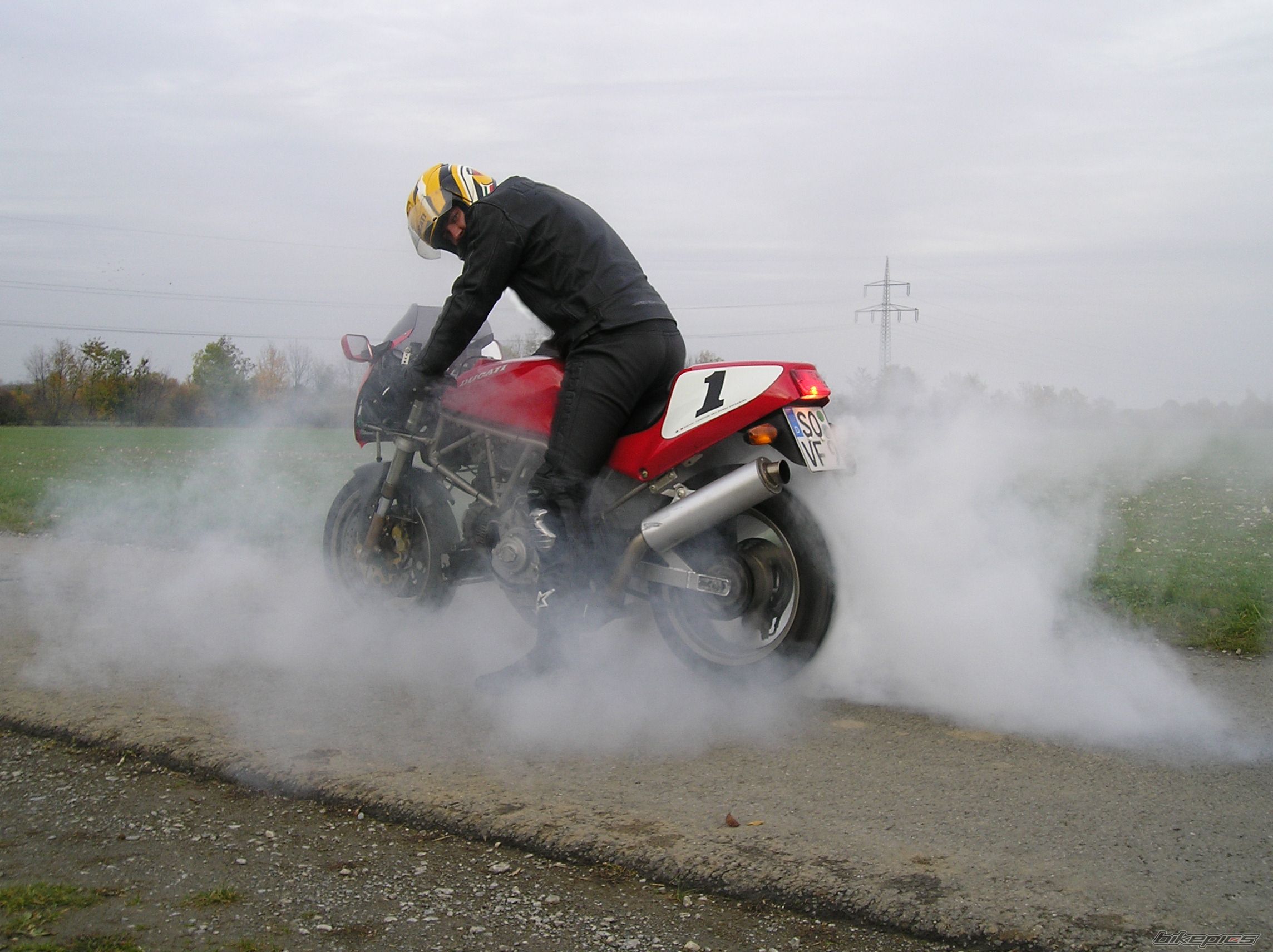 Photo 2091232
