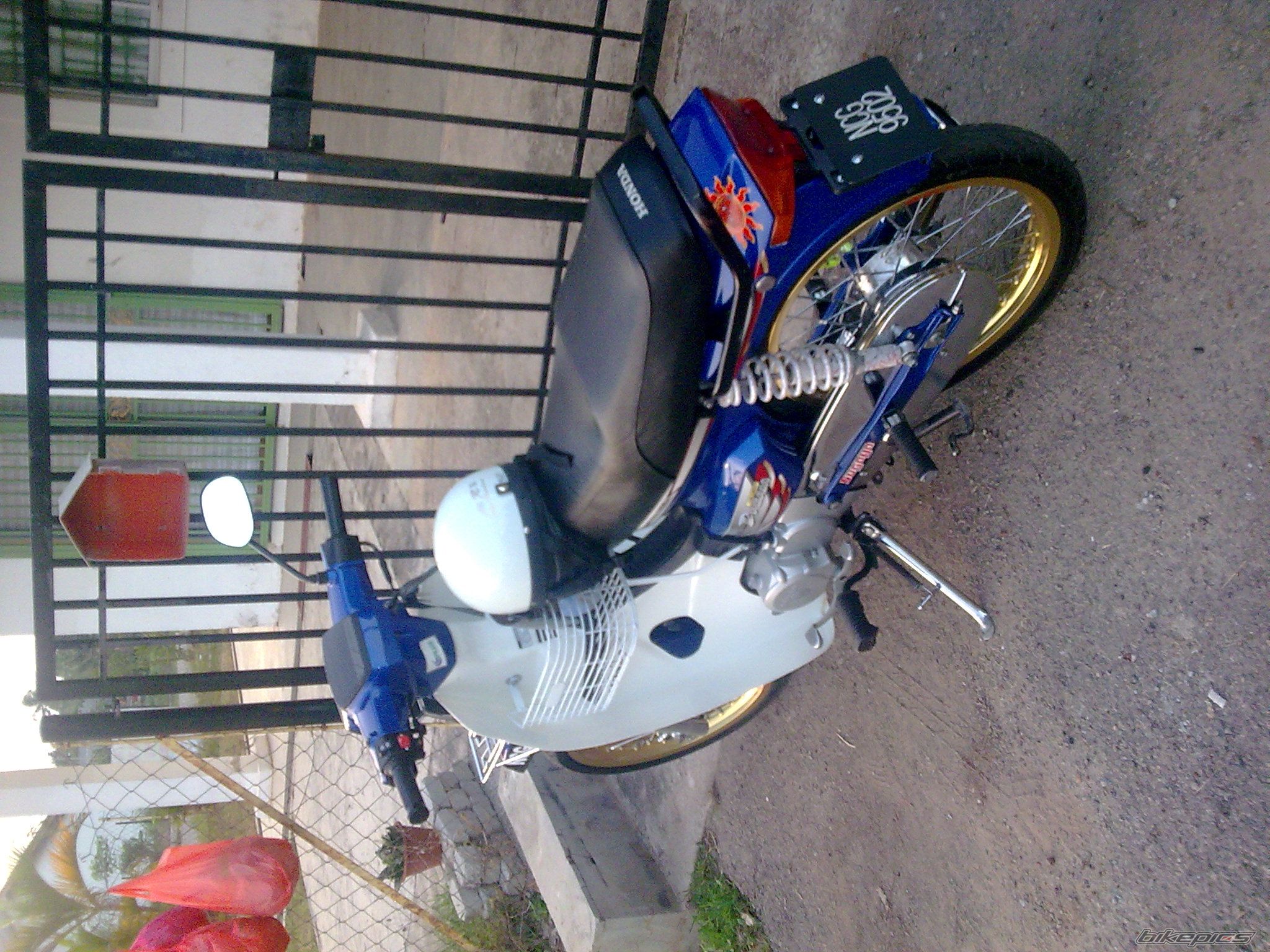 Photo 2091657