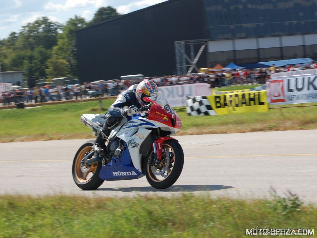 Photo 2091673