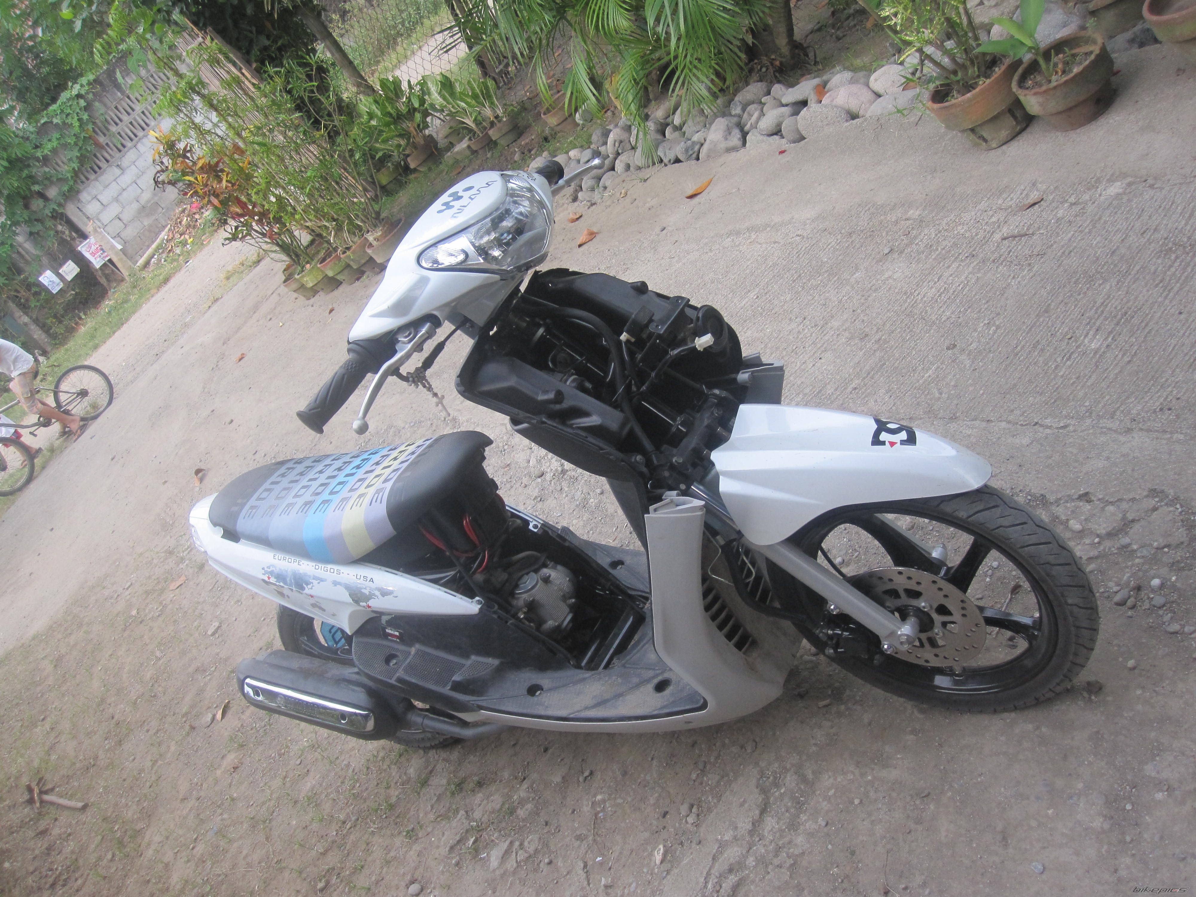 Photo 2092576