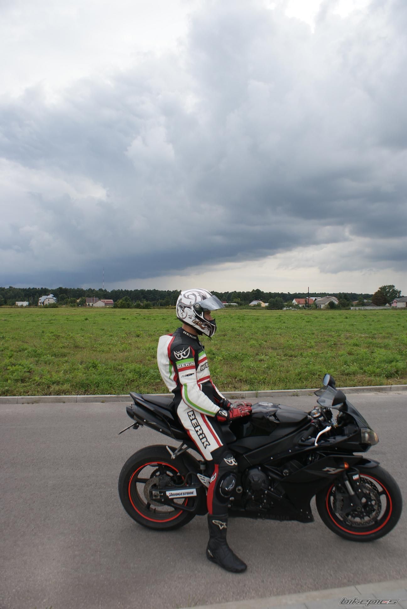 Photo 2092882