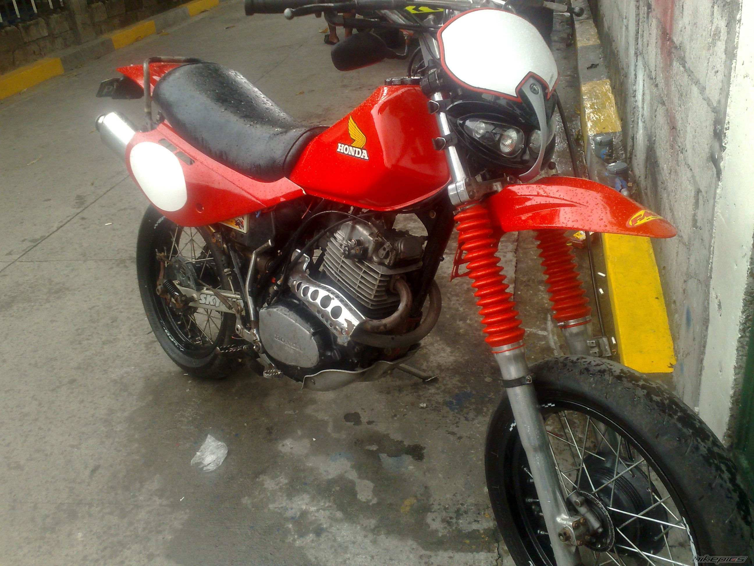 Photo 2093165