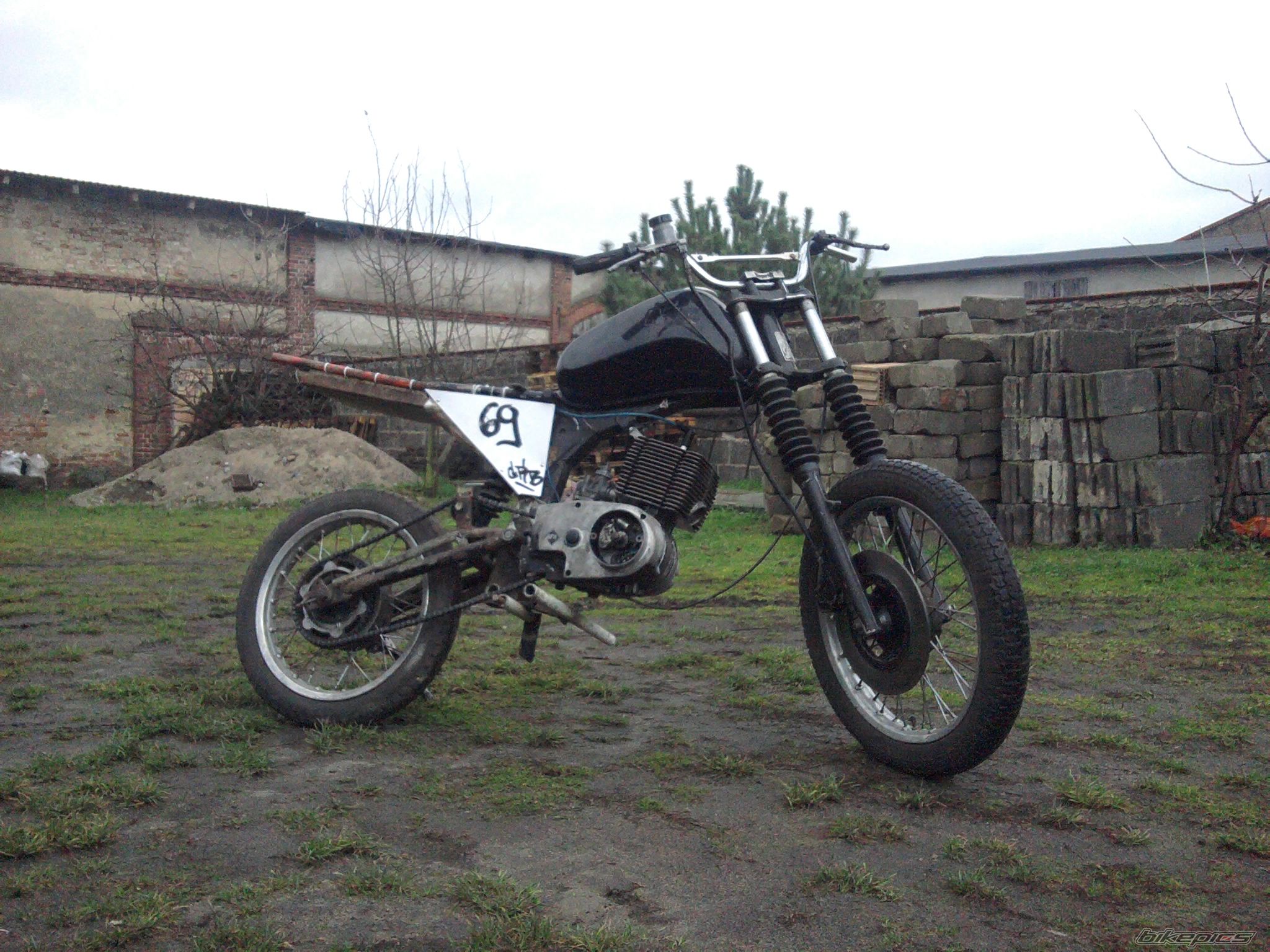 Photo 2093556