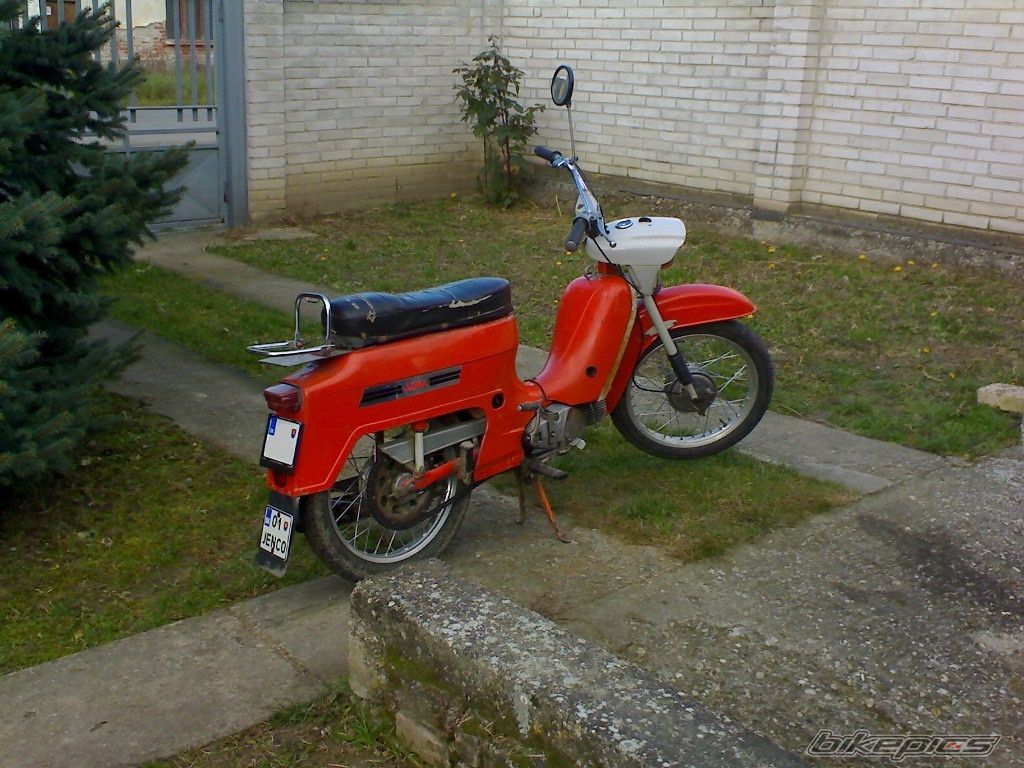 Photo 2093557