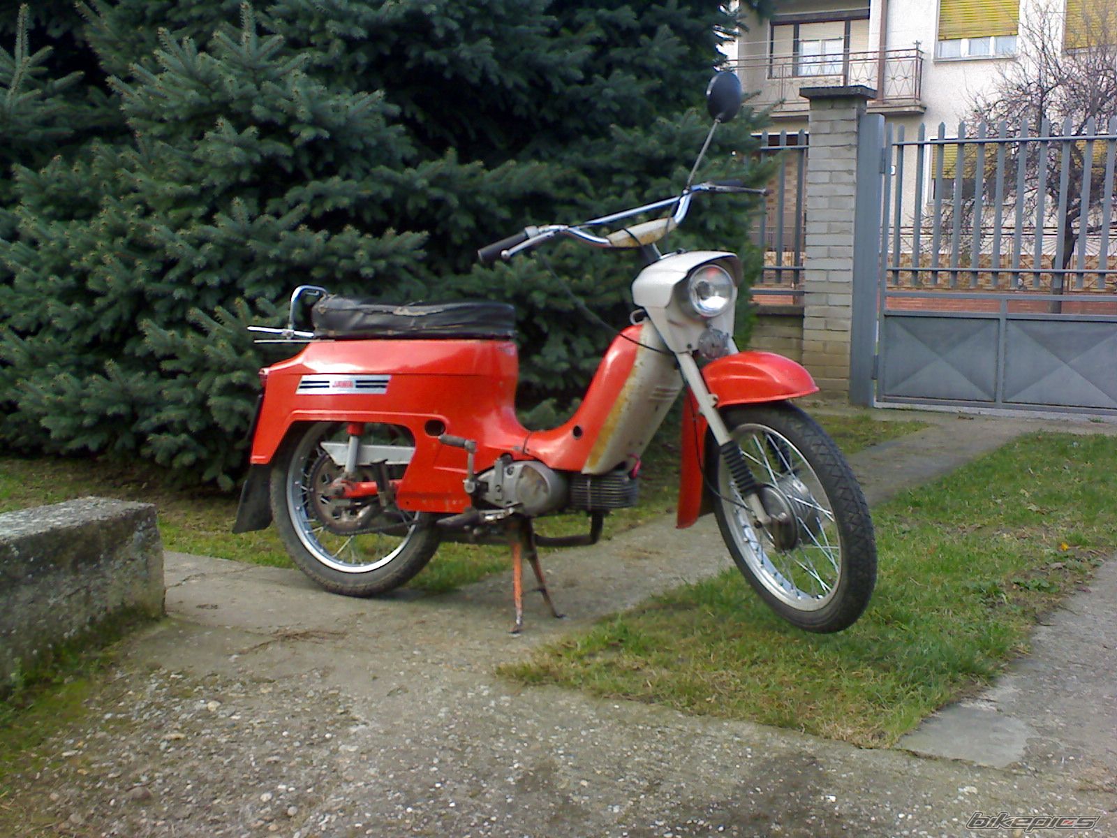 Photo 2093560