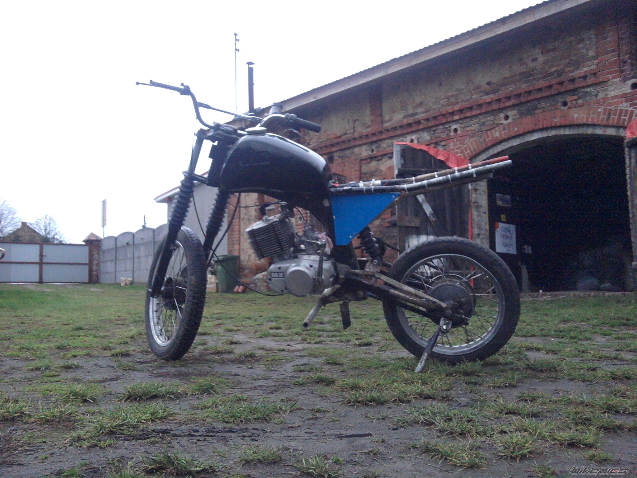 Photo 2093568