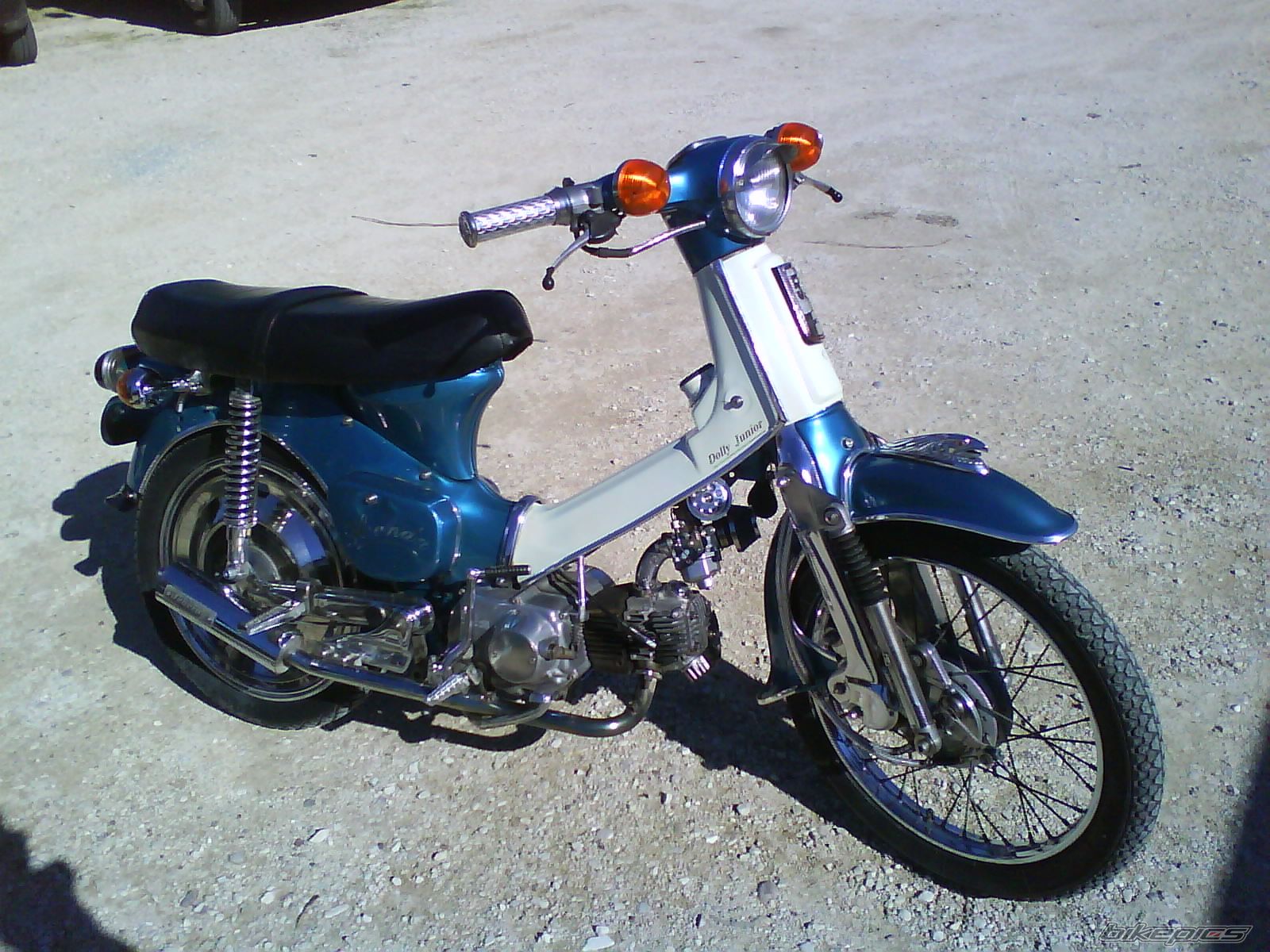 Photo 2093574
