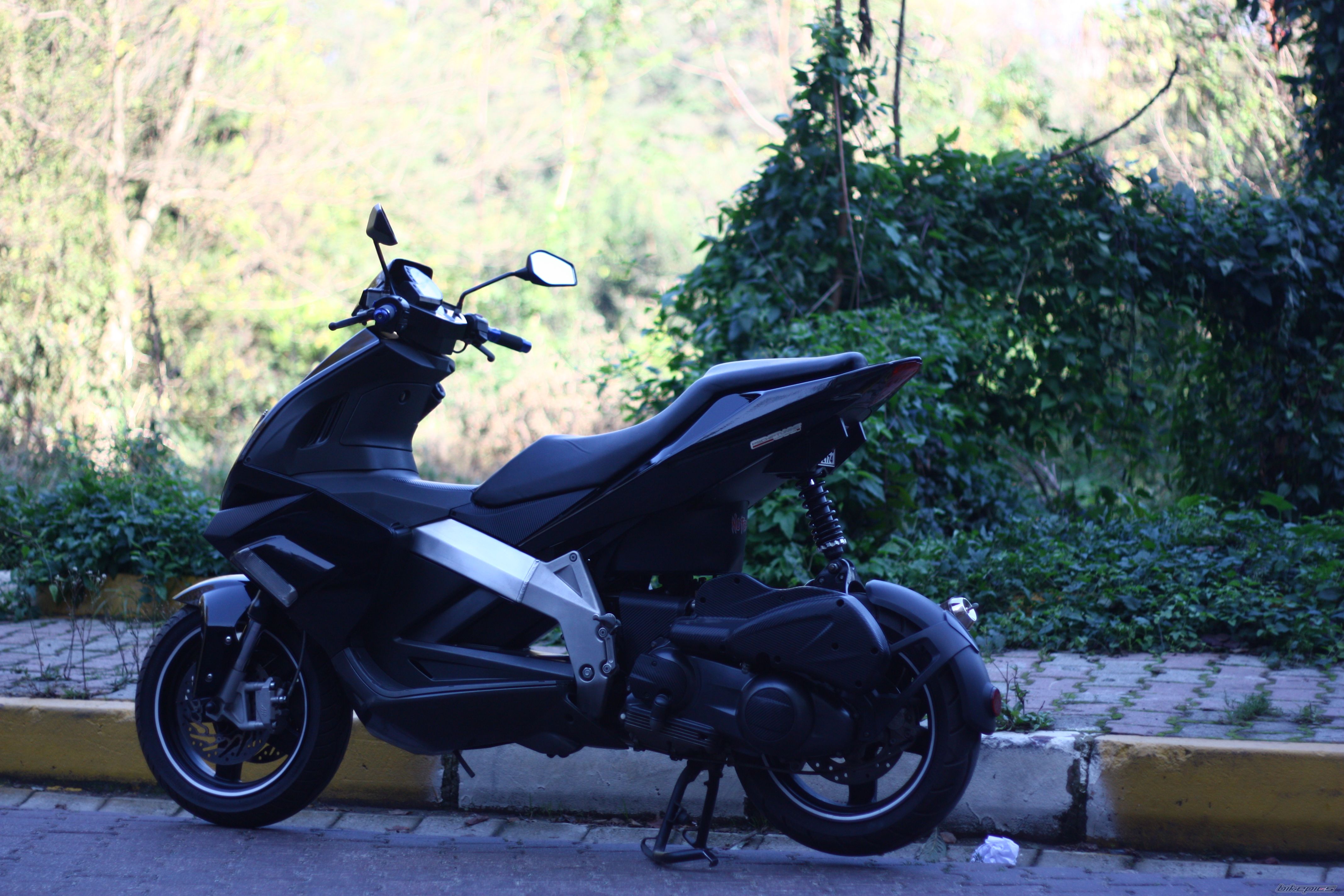 Photo 2093720