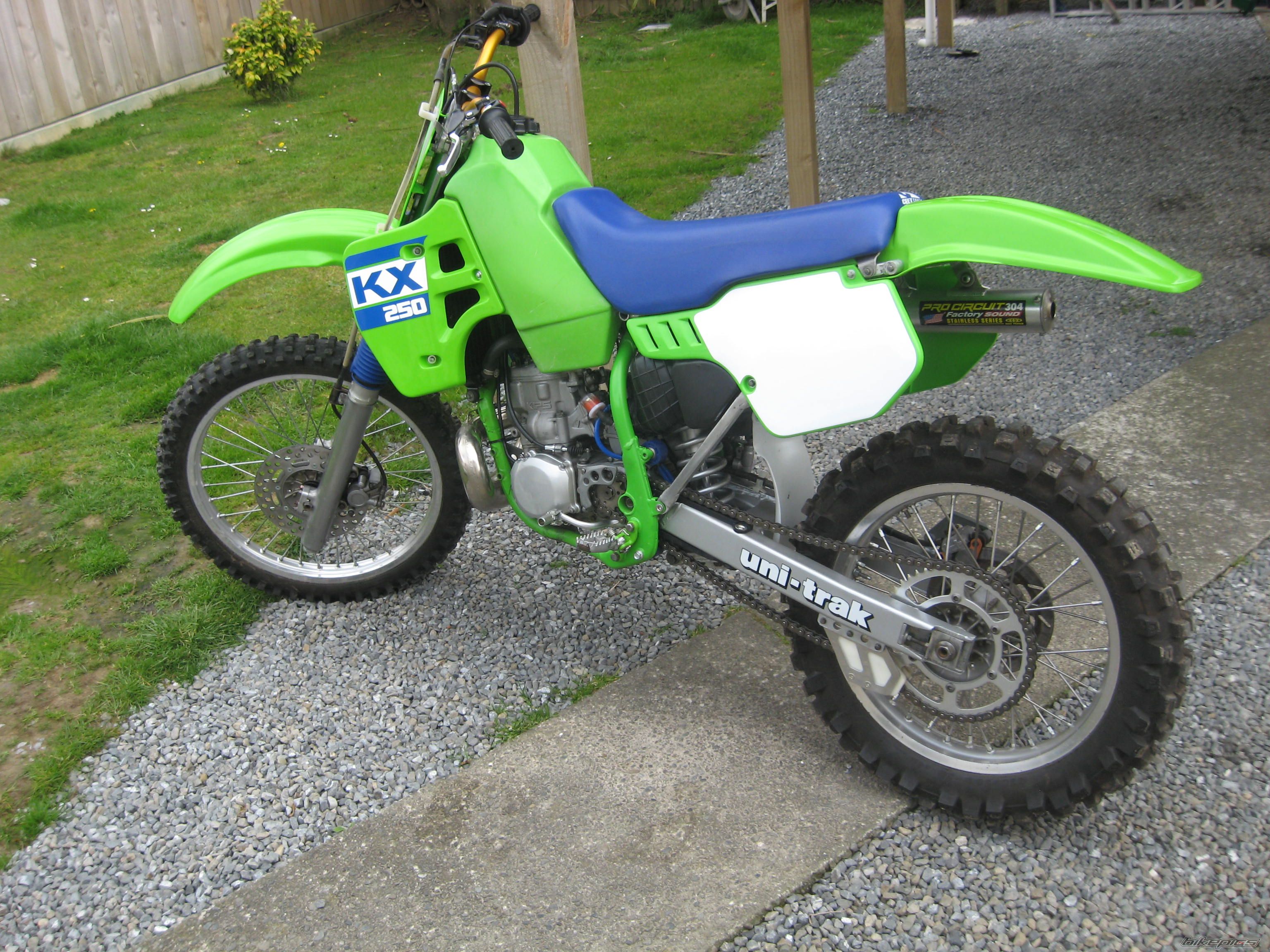 Photo 2093837