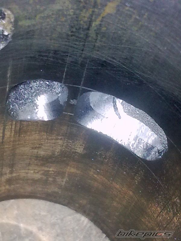 Photo 2093880