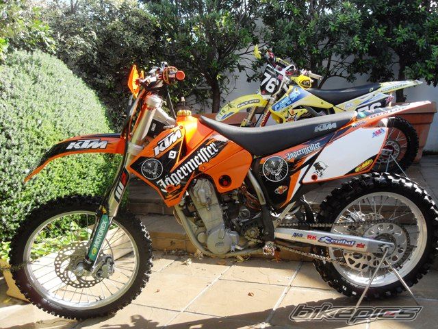 Photo 2095183