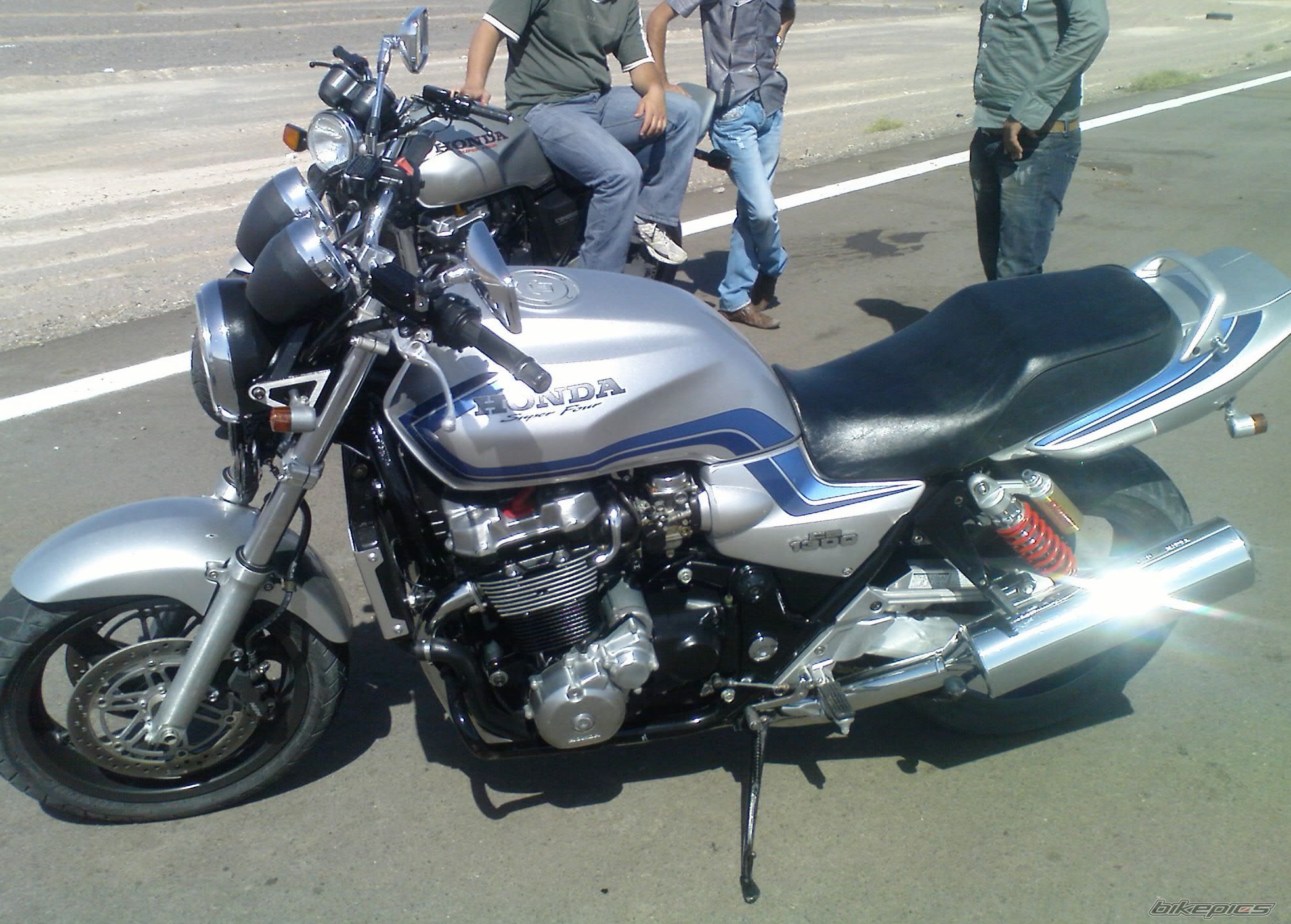 Photo 2095259