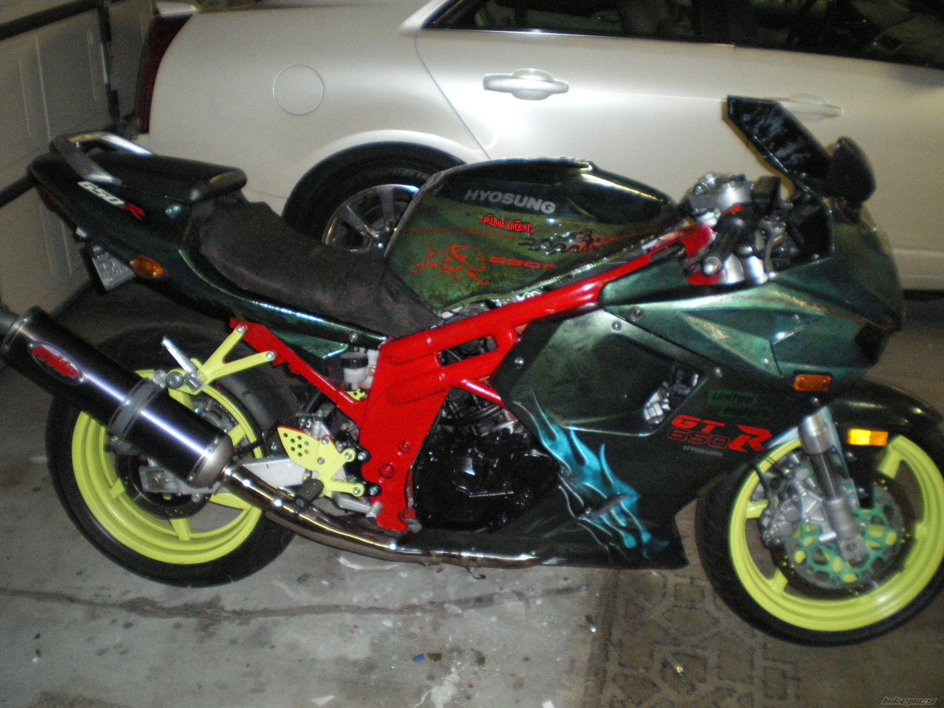 Photo 2095352