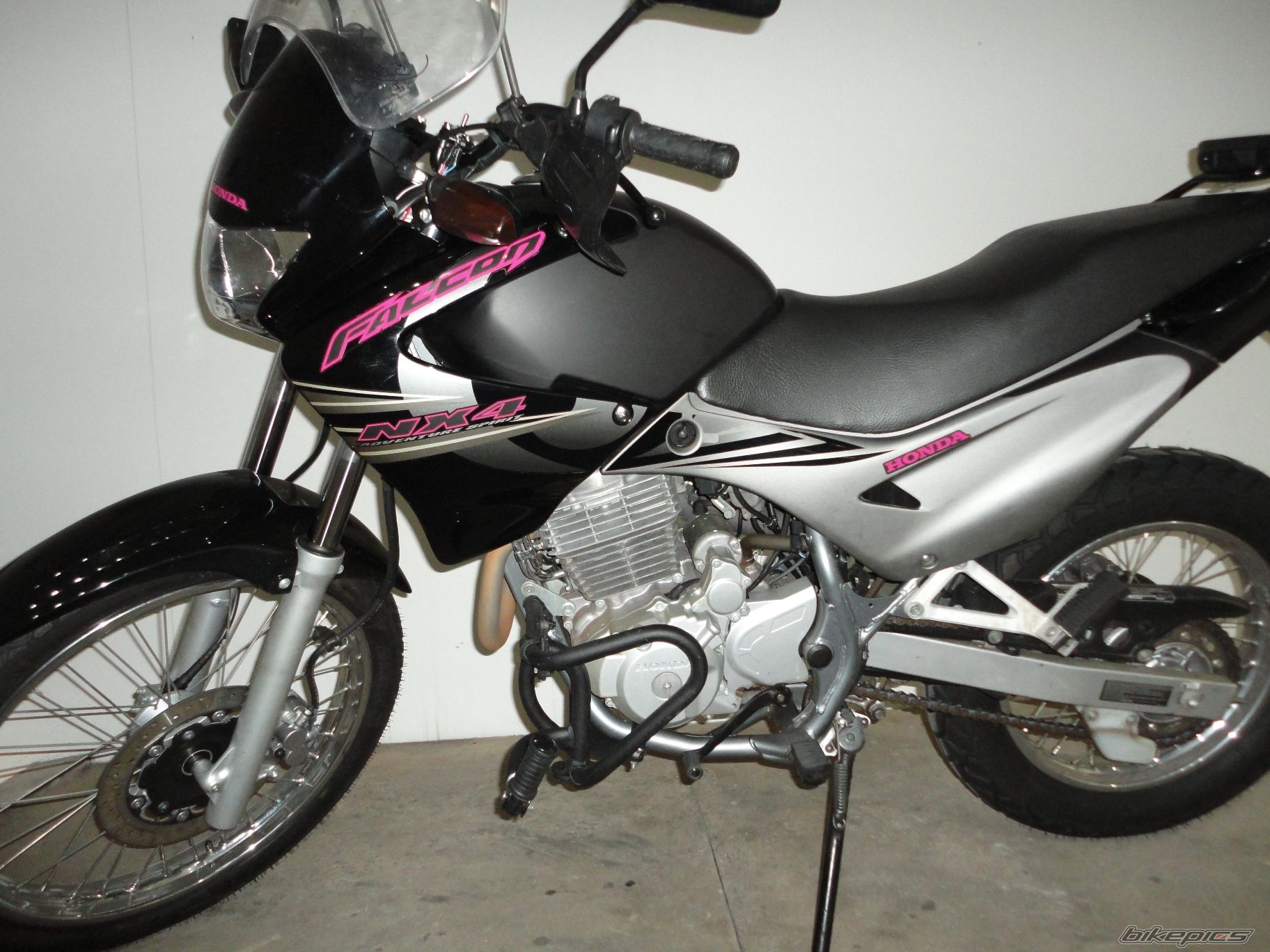 Photo 2095684