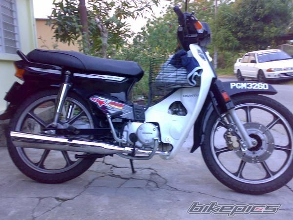 Photo 2095881