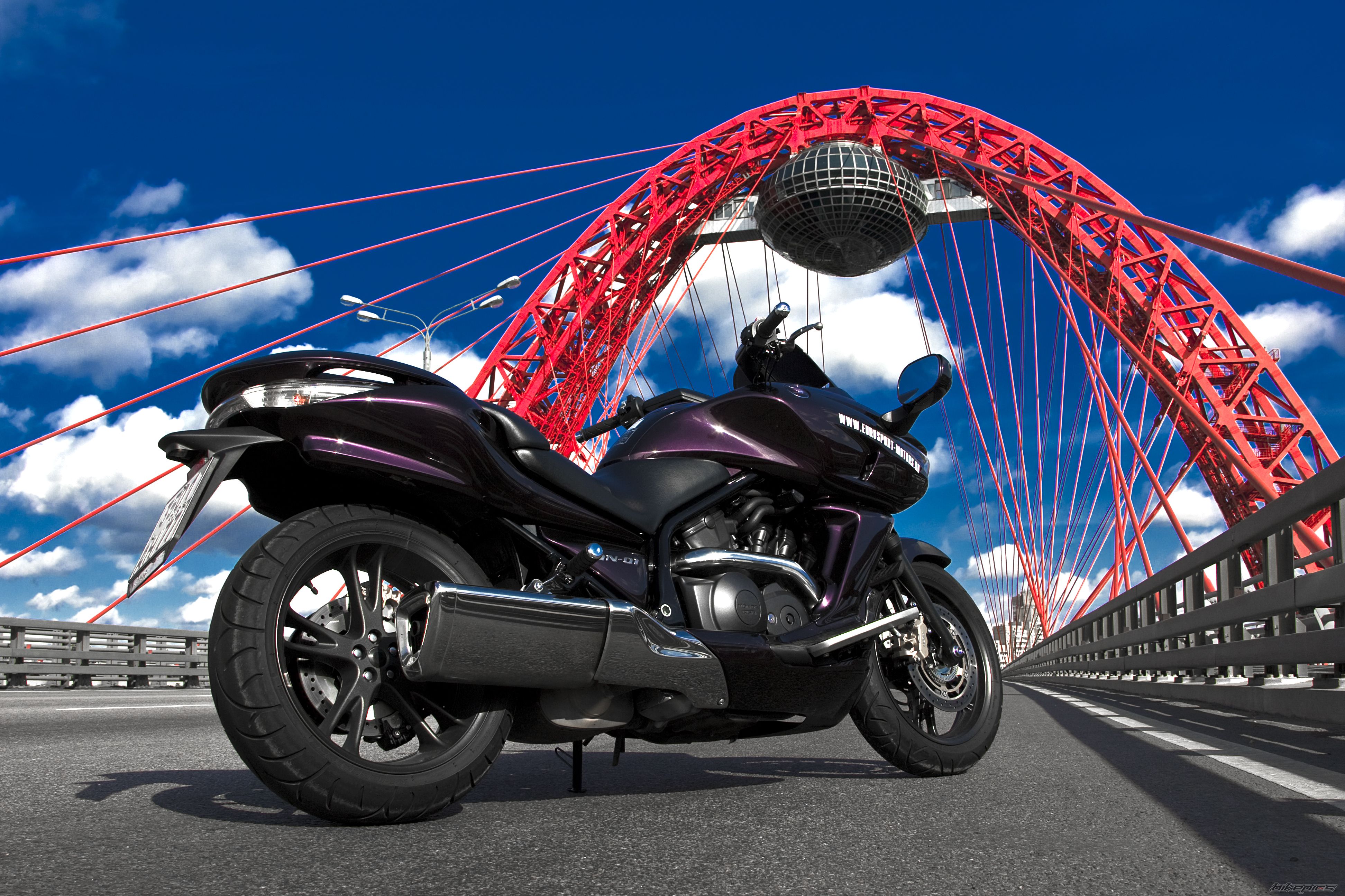 Bike Photo 2096003