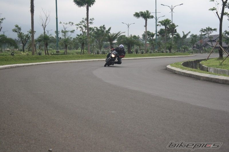 Photo 2096043