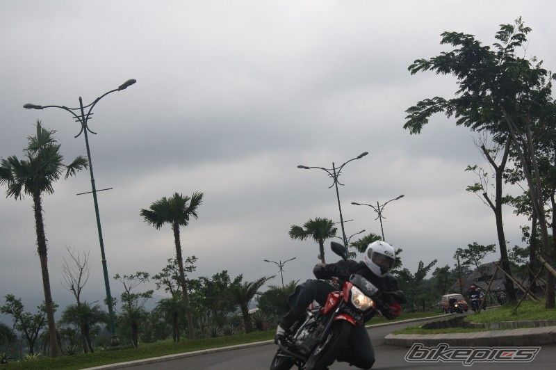 Photo 2096046