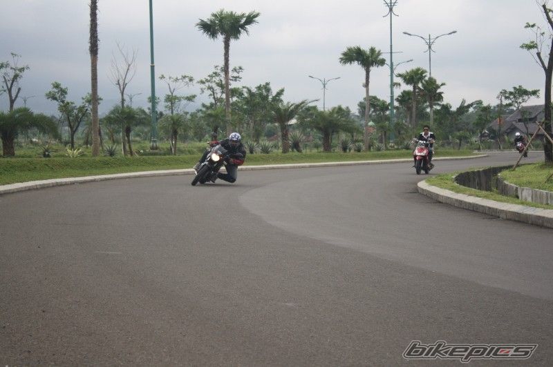 Photo 2096058