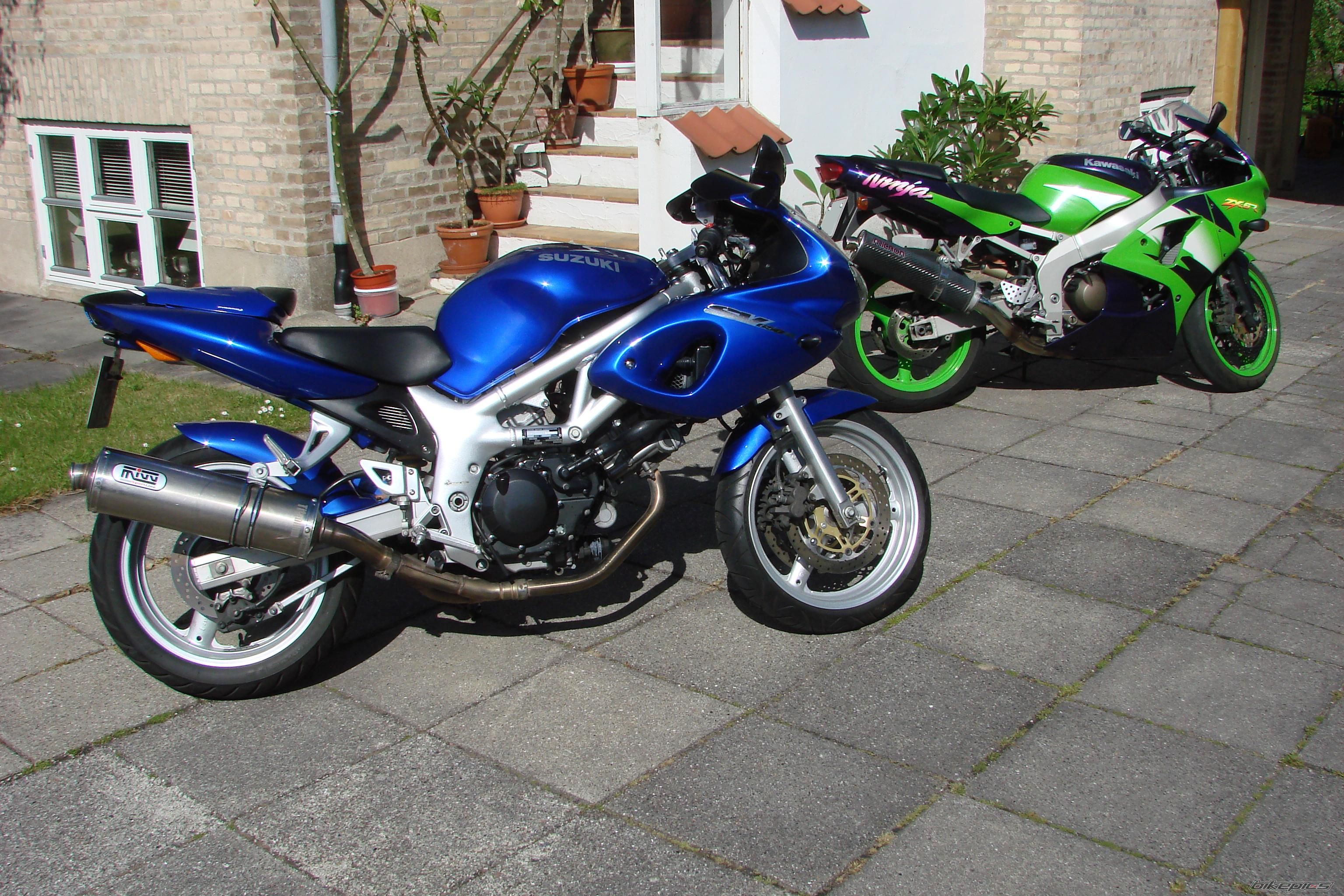 Photo 2096221