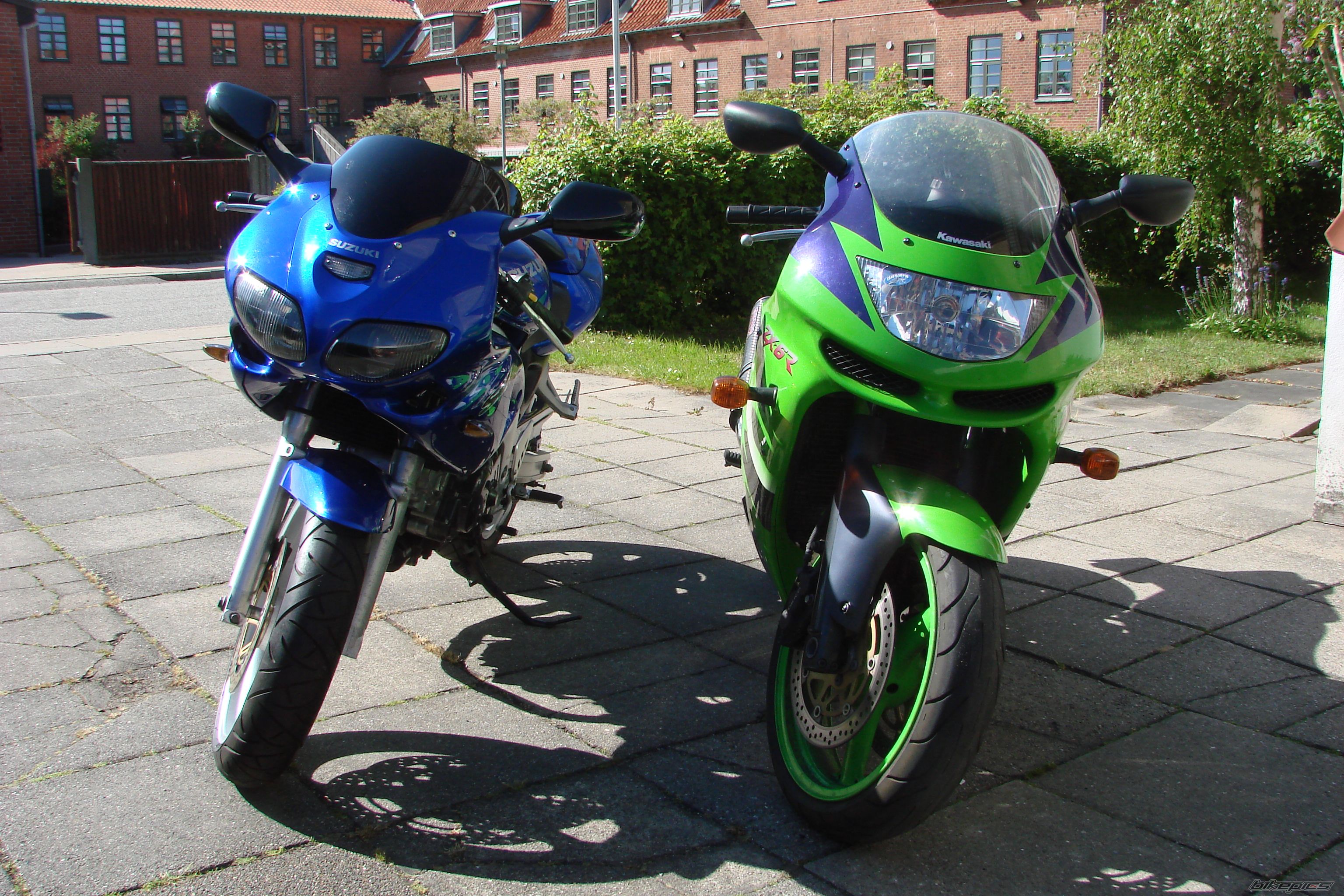 Photo 2096223