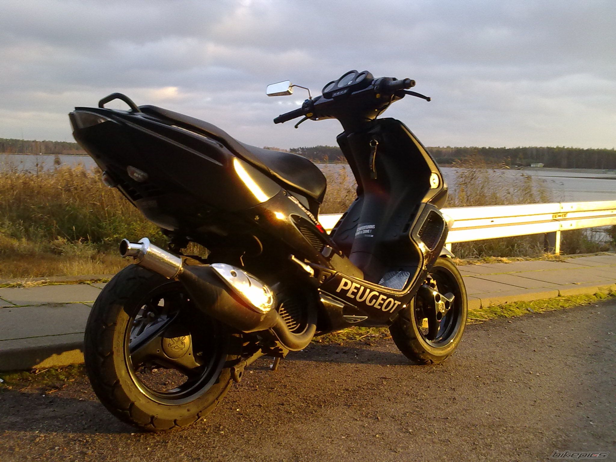 Photo 2096255