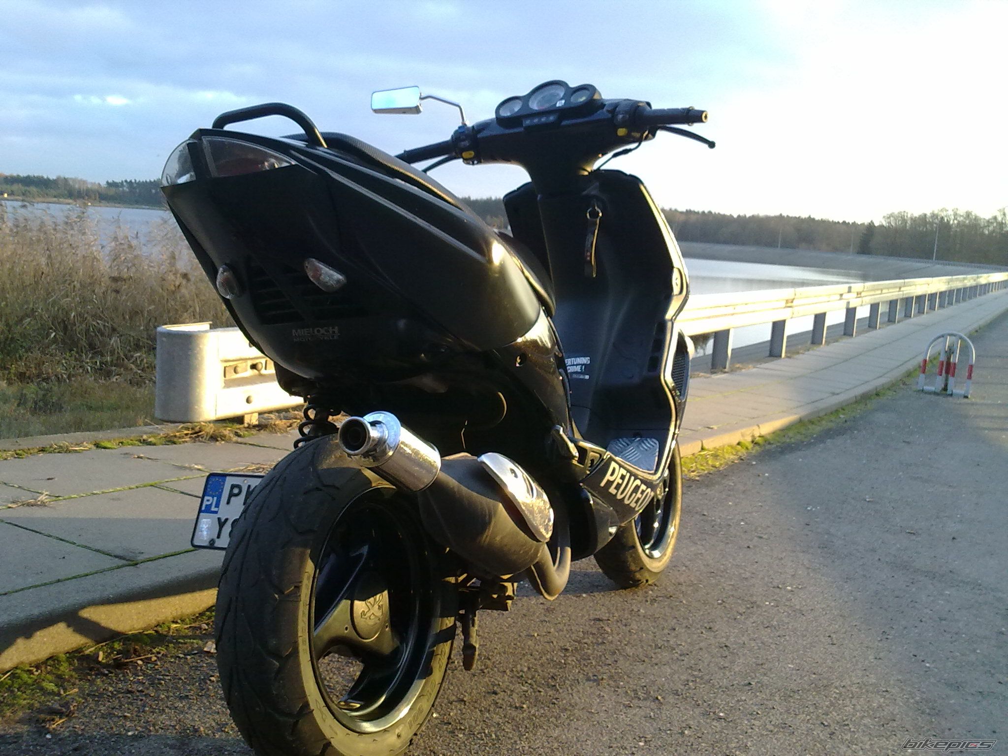 Photo 2096256