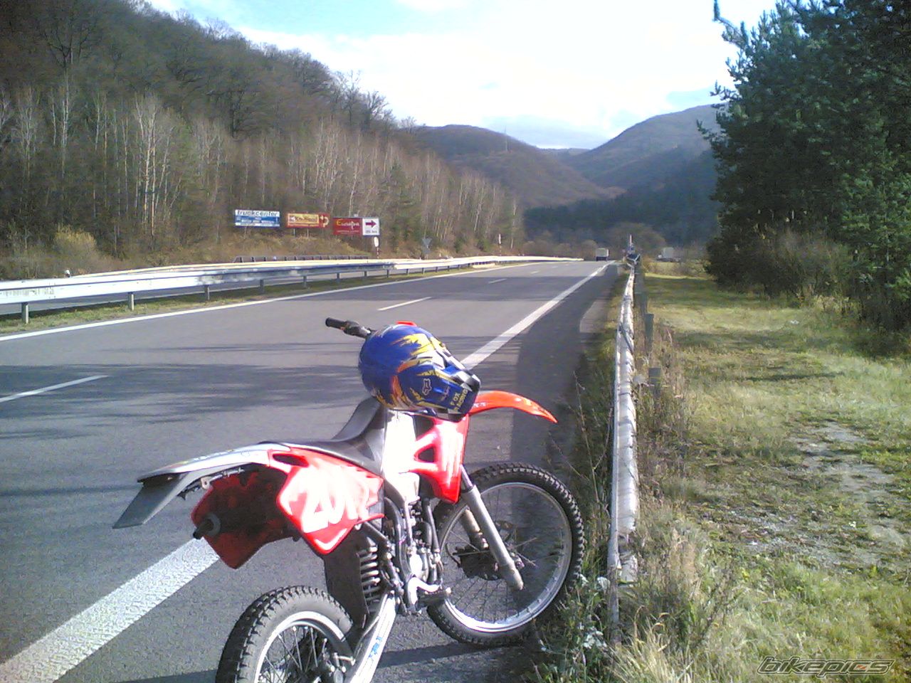 Photo 2096575