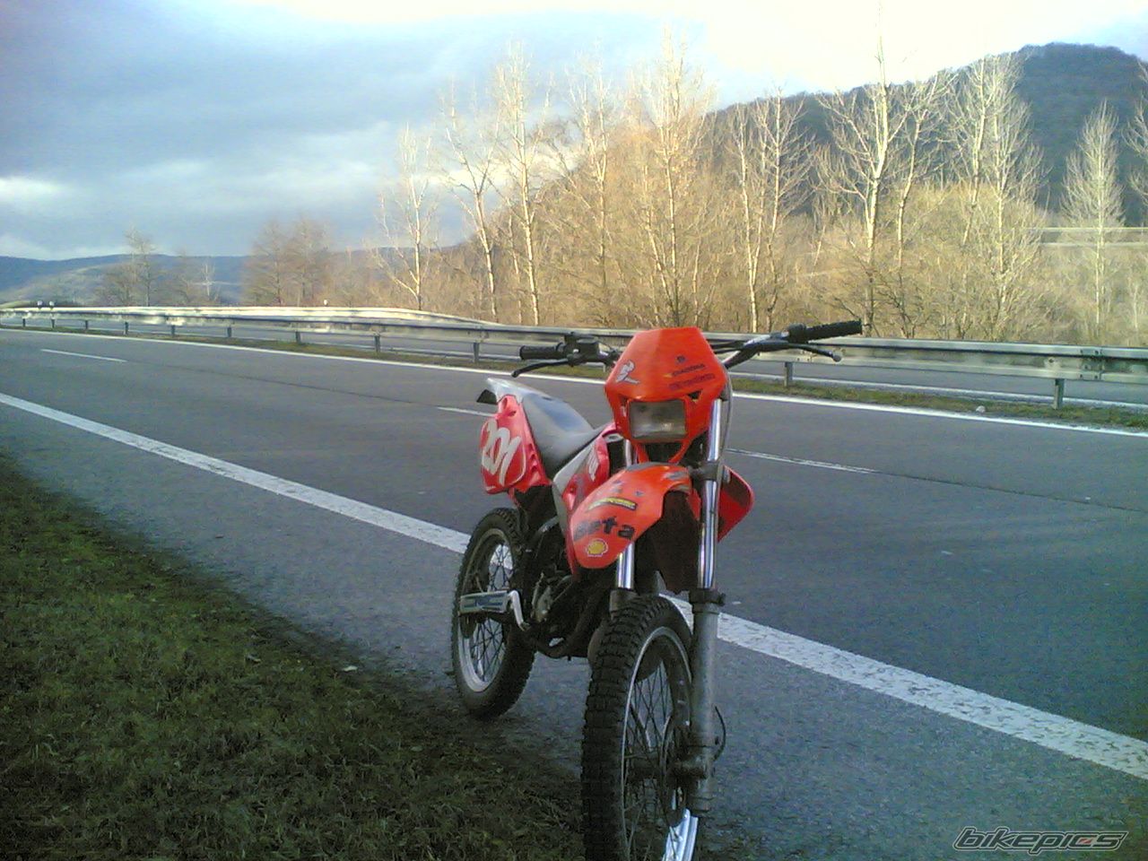 Photo 2096578