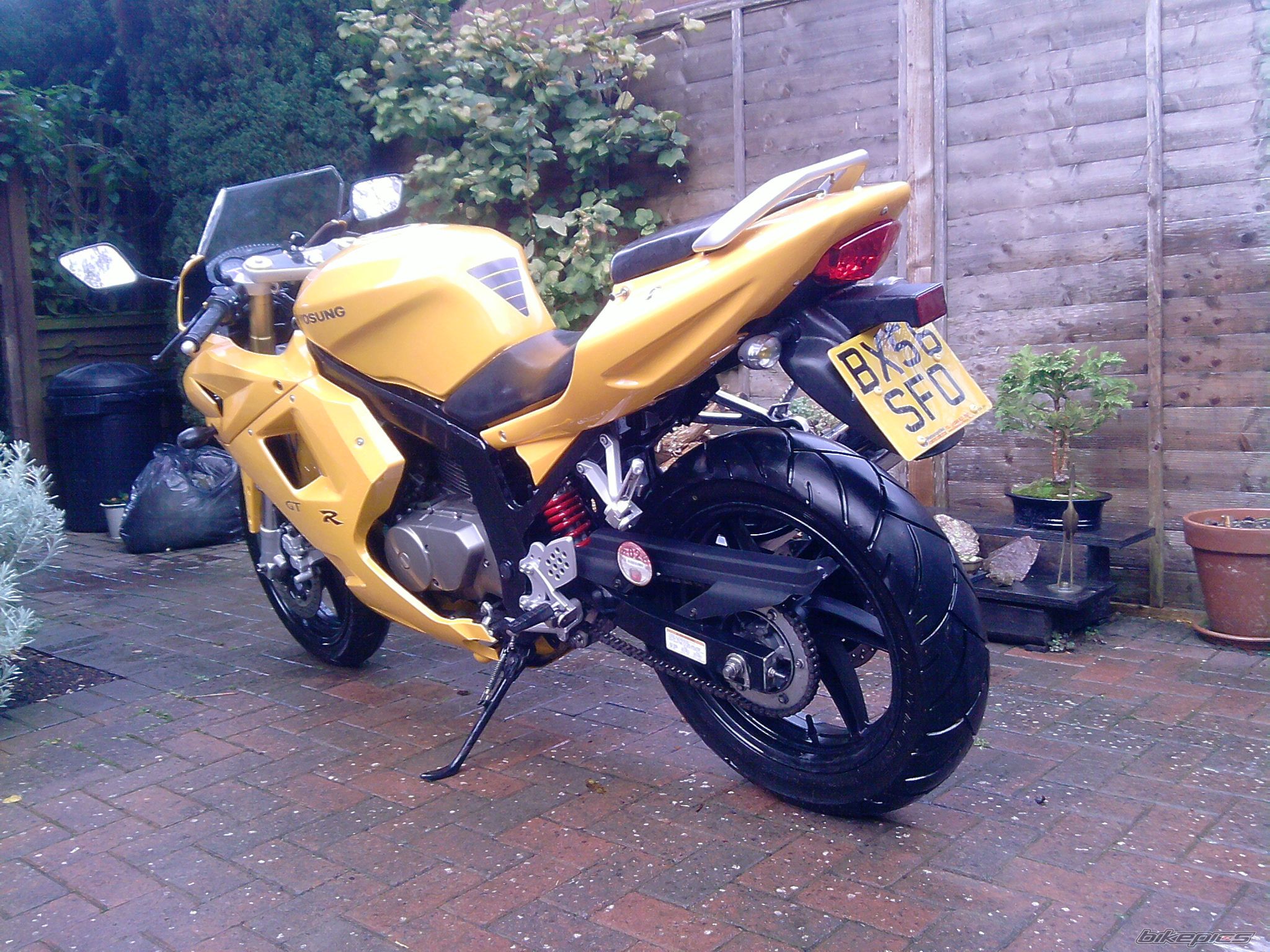 Photo 2096674