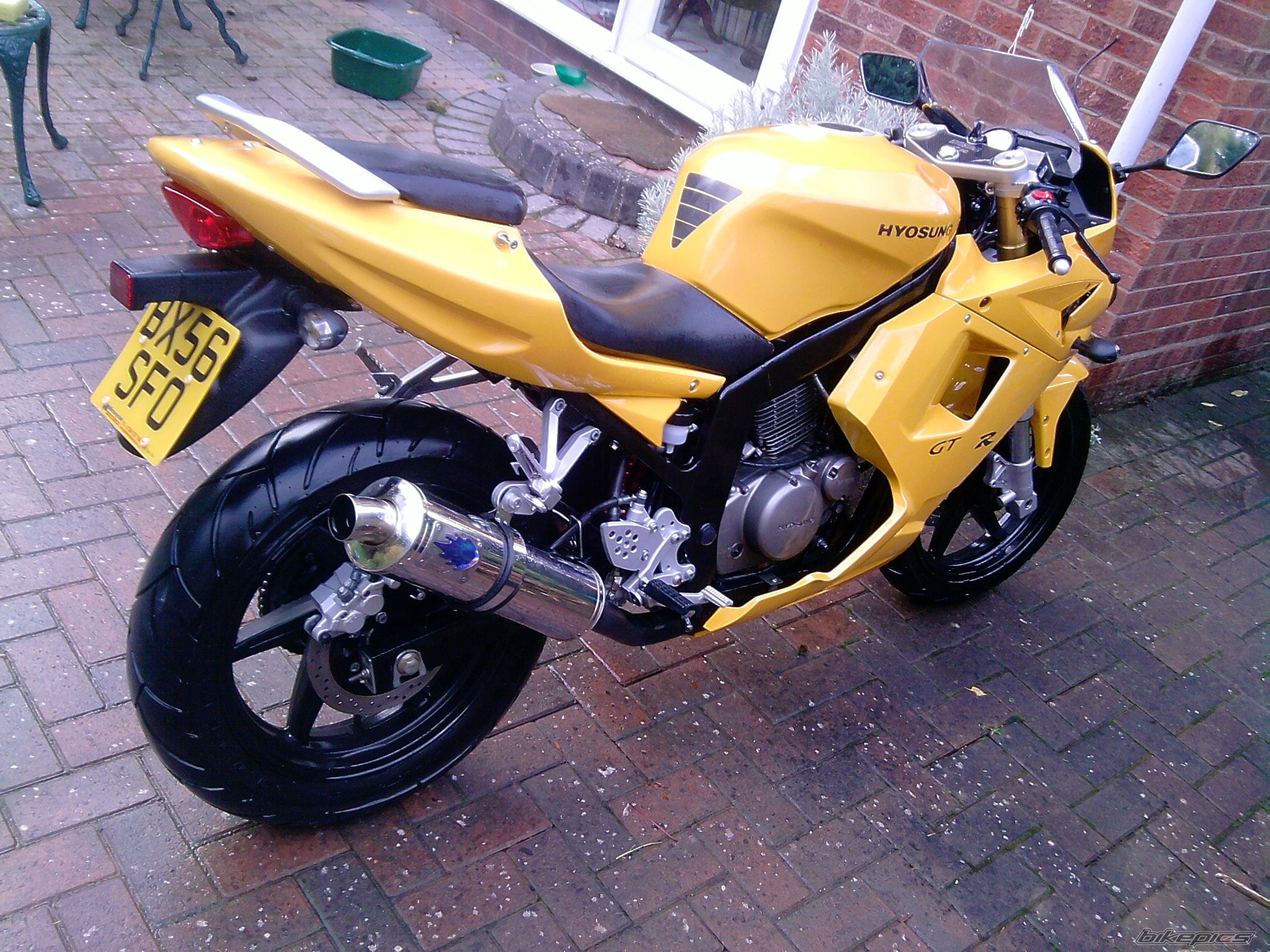 Photo 2096675