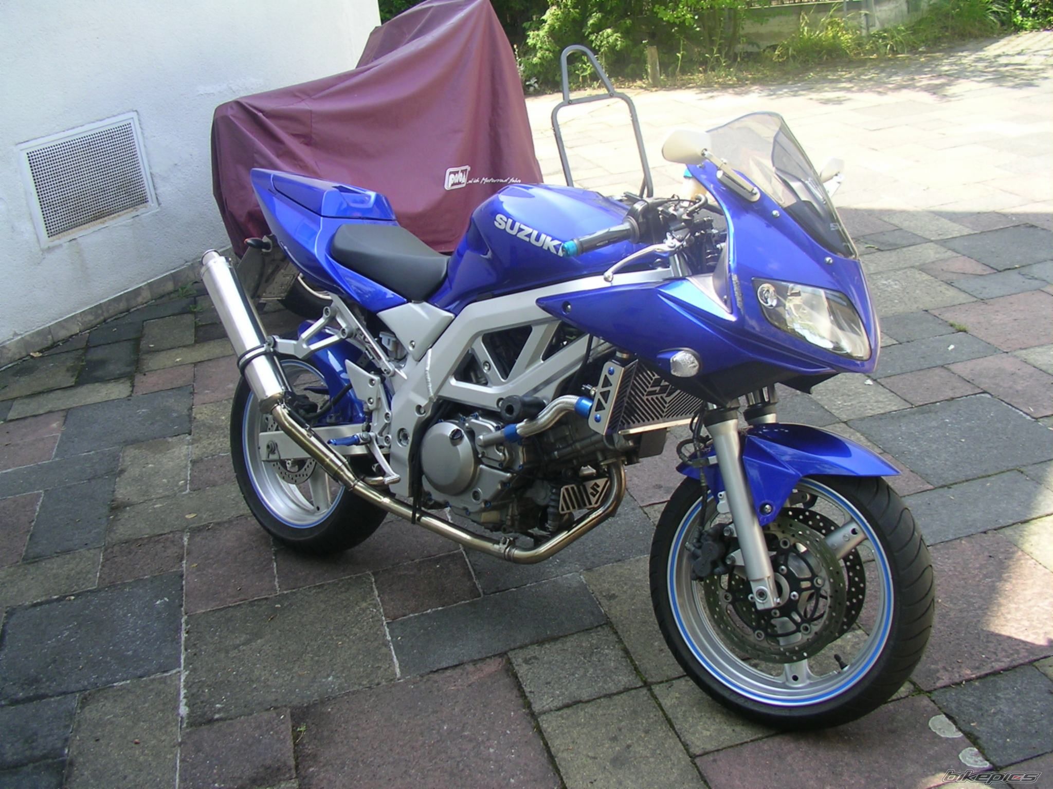 Photo 2096713
