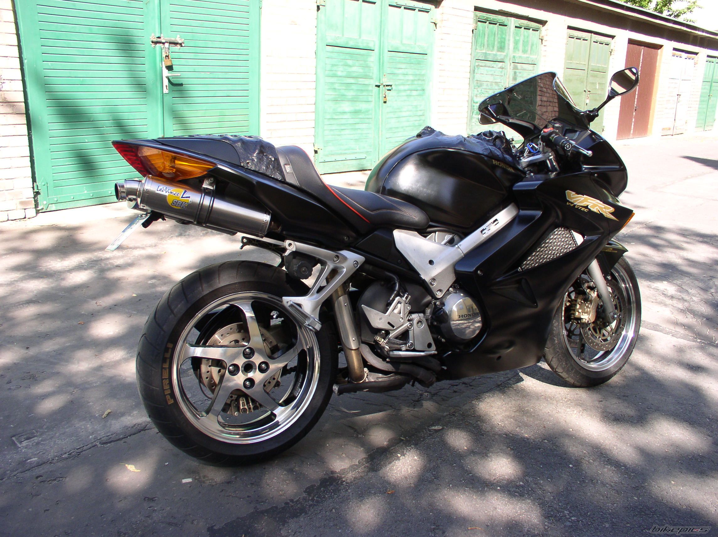 Photo 2096870