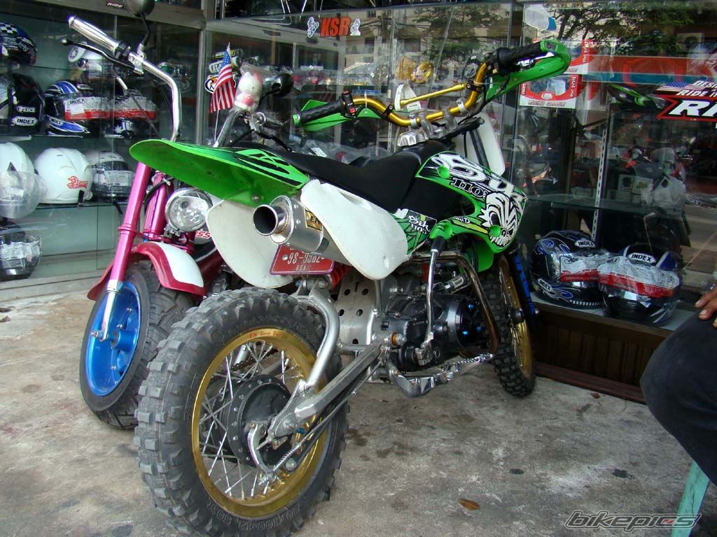 Photo 2096972