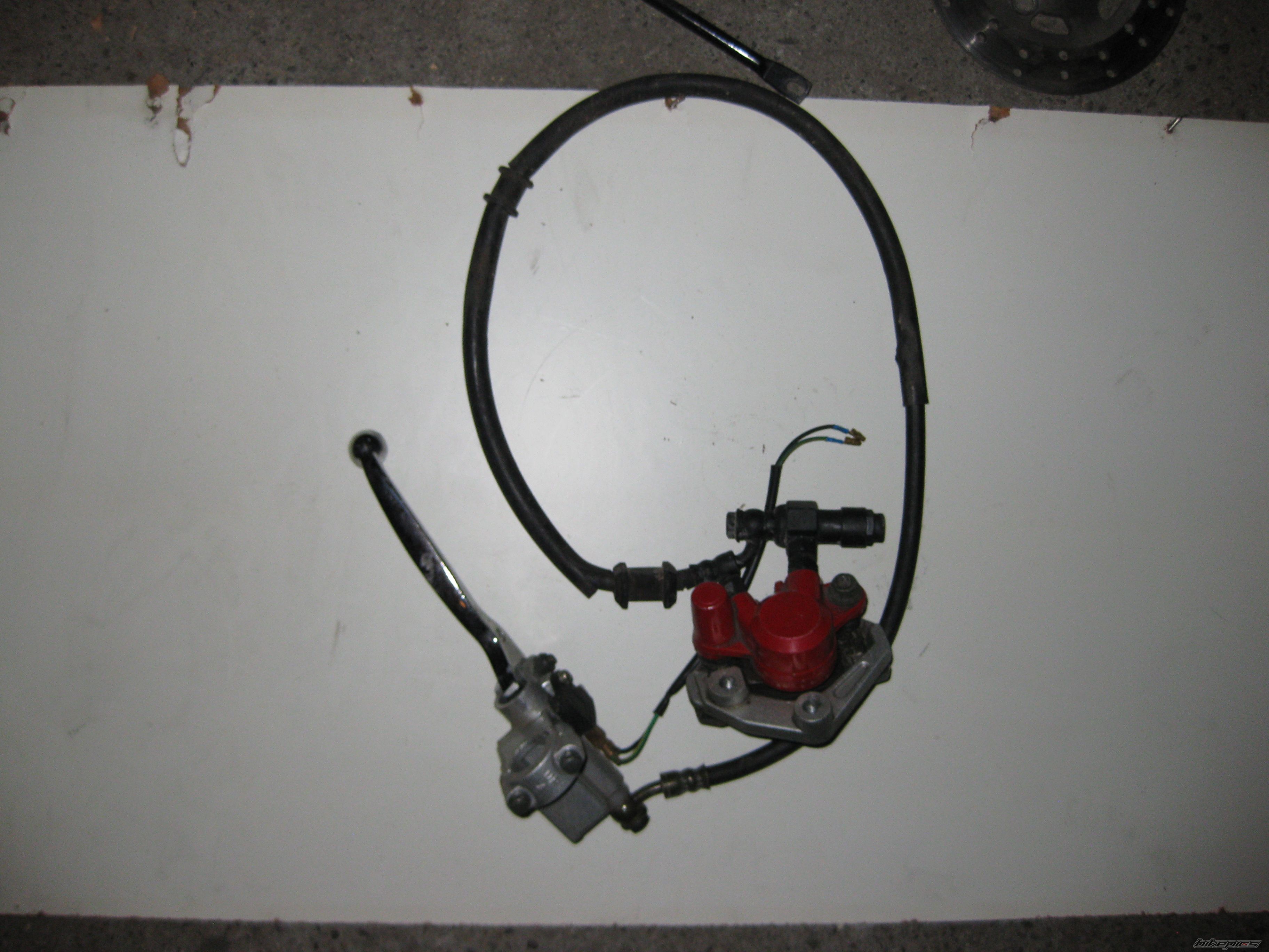 Photo 2096998