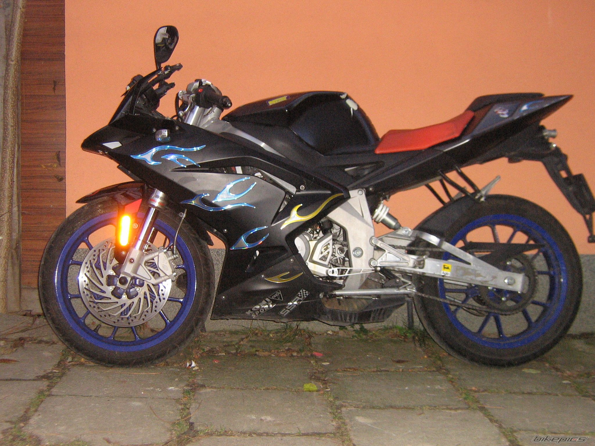 Bike Photo 2097670