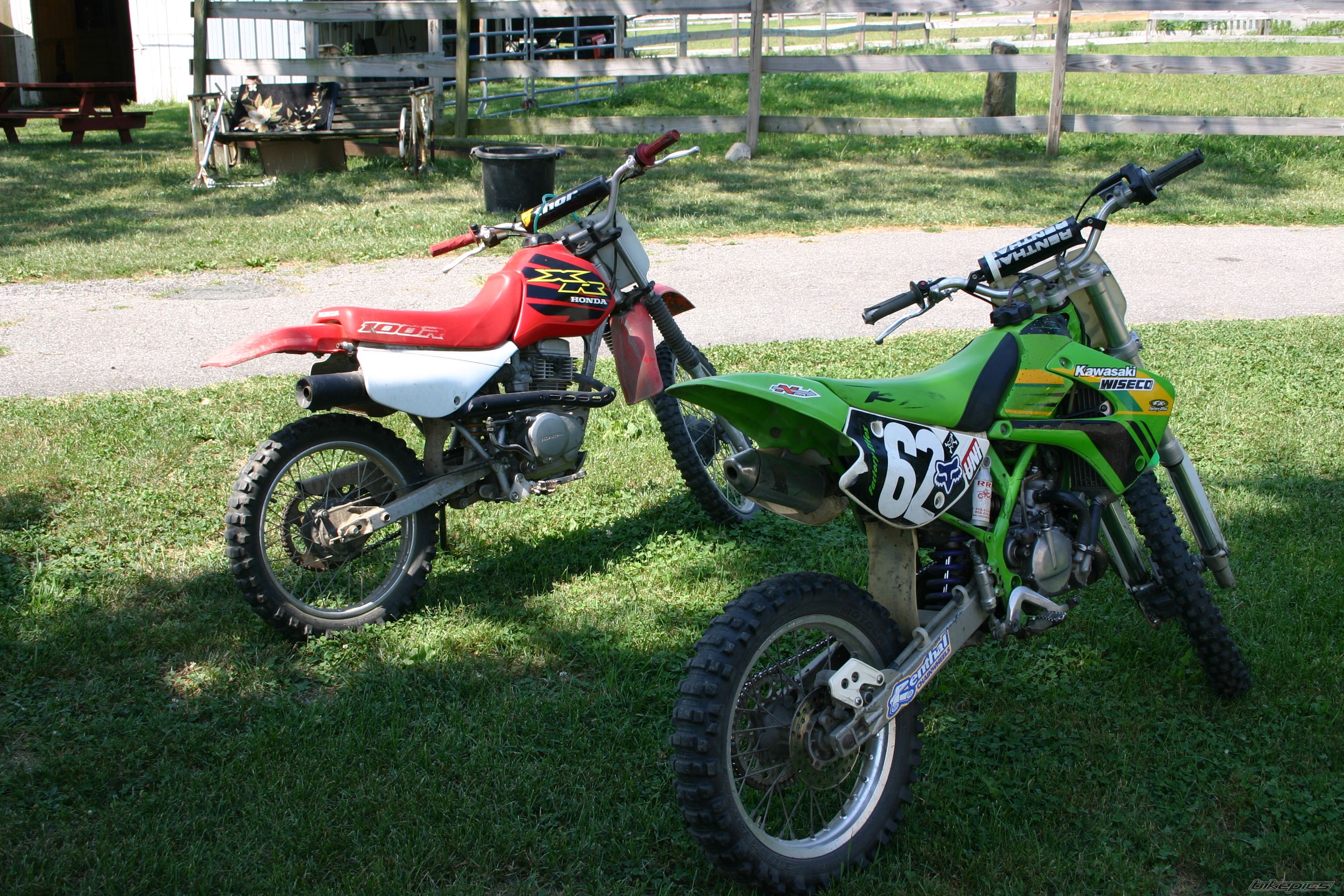 Photo 2097795