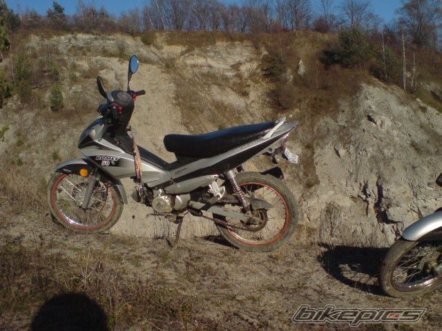 Photo 2097880