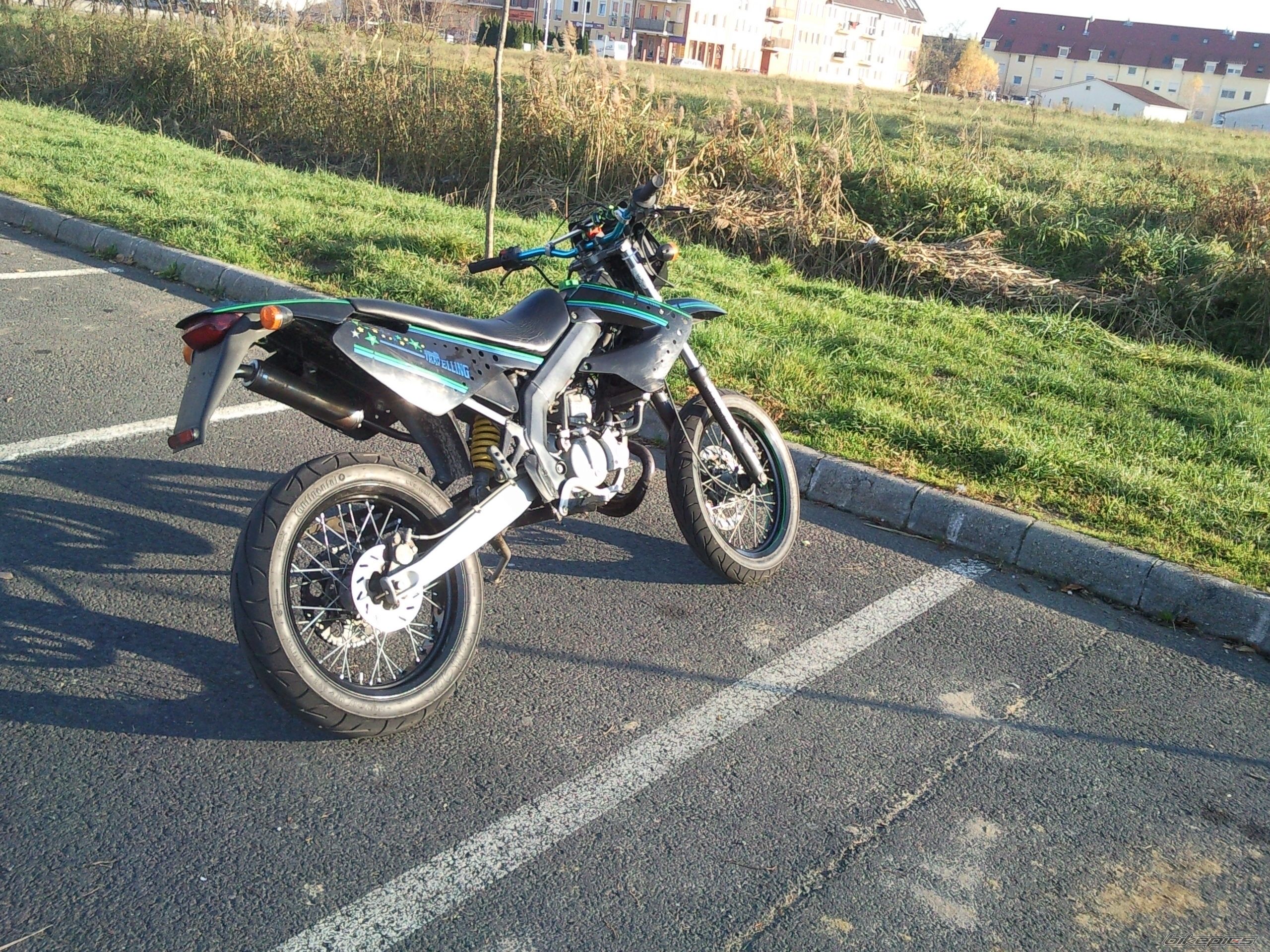 Photo 2100351